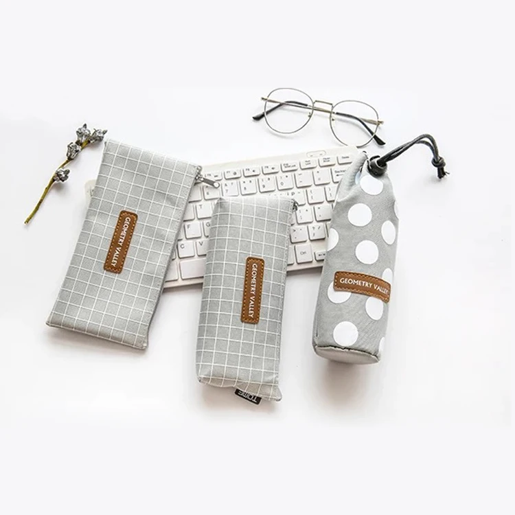 Hot selling students stationery canvas pen bags, creative zipper custom cute pencil bag