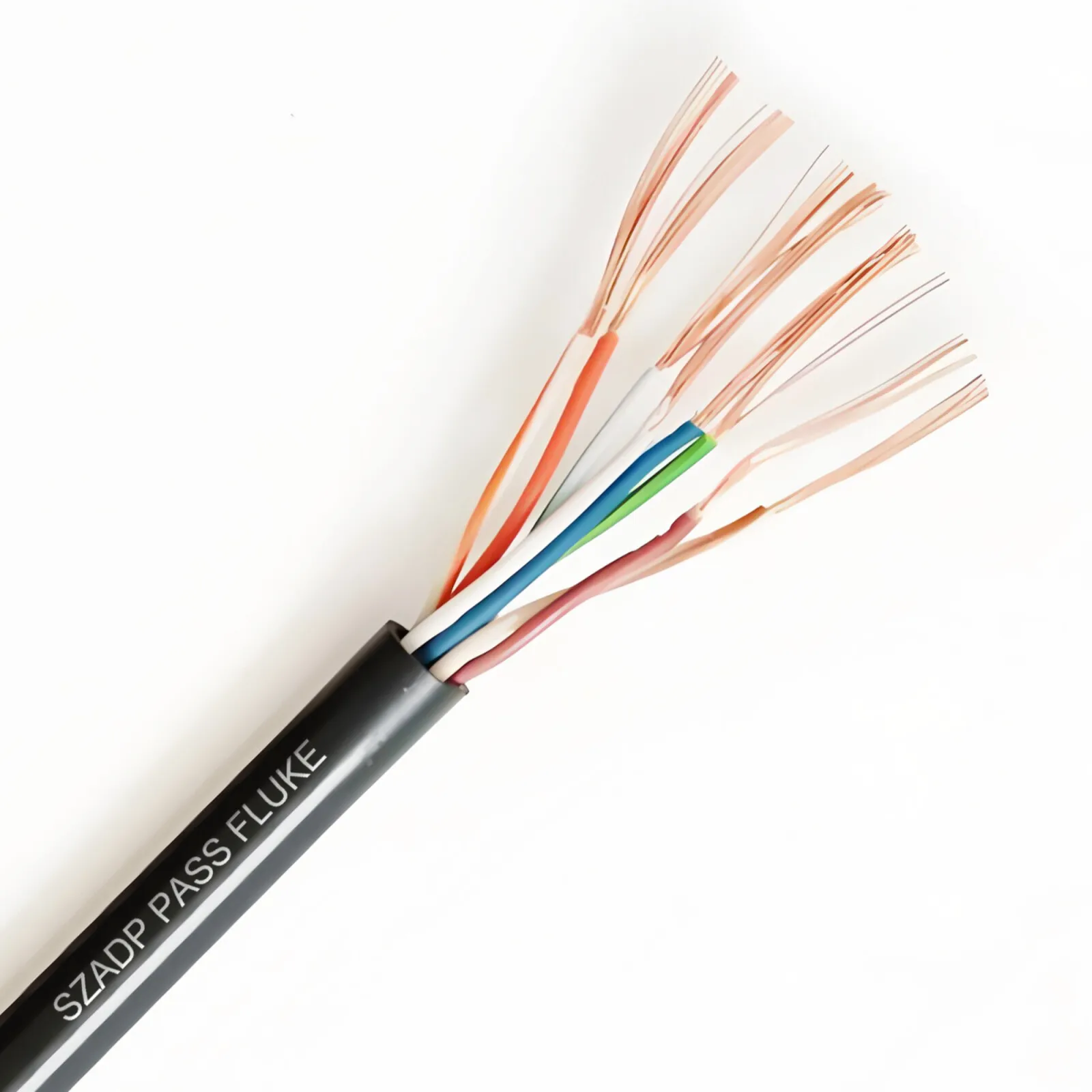 UTP Ftp 24awg 7*0.2mm Copper CCA HCCA Stranded Flexible Twisted Wire Cat5e Cat6 Passes the Patch Cord Lan Cable Test
