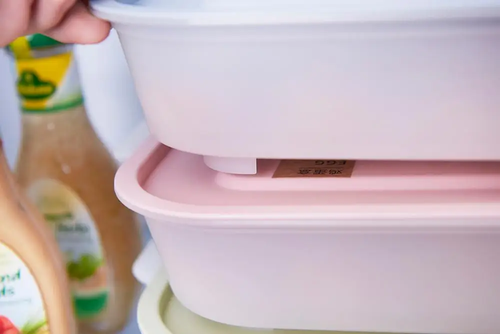 Fresh keeping Plastic stackable 24 grid kitchen eggs storage box , egg container, refrigeratoe crisper egg grid