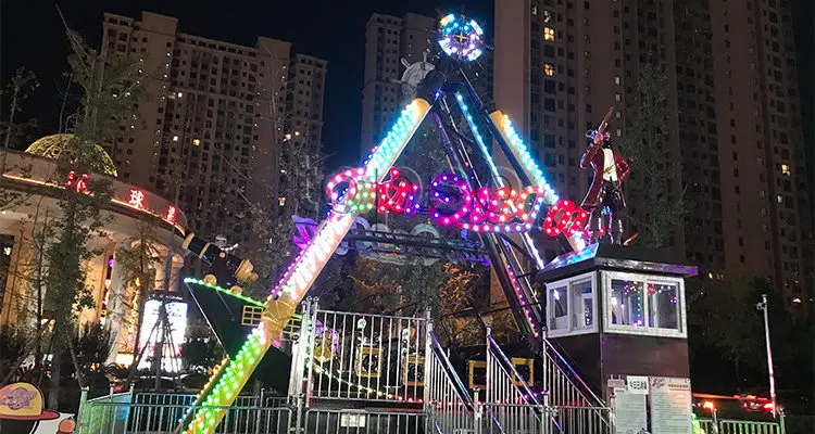 pirate ship ride 01.jpg