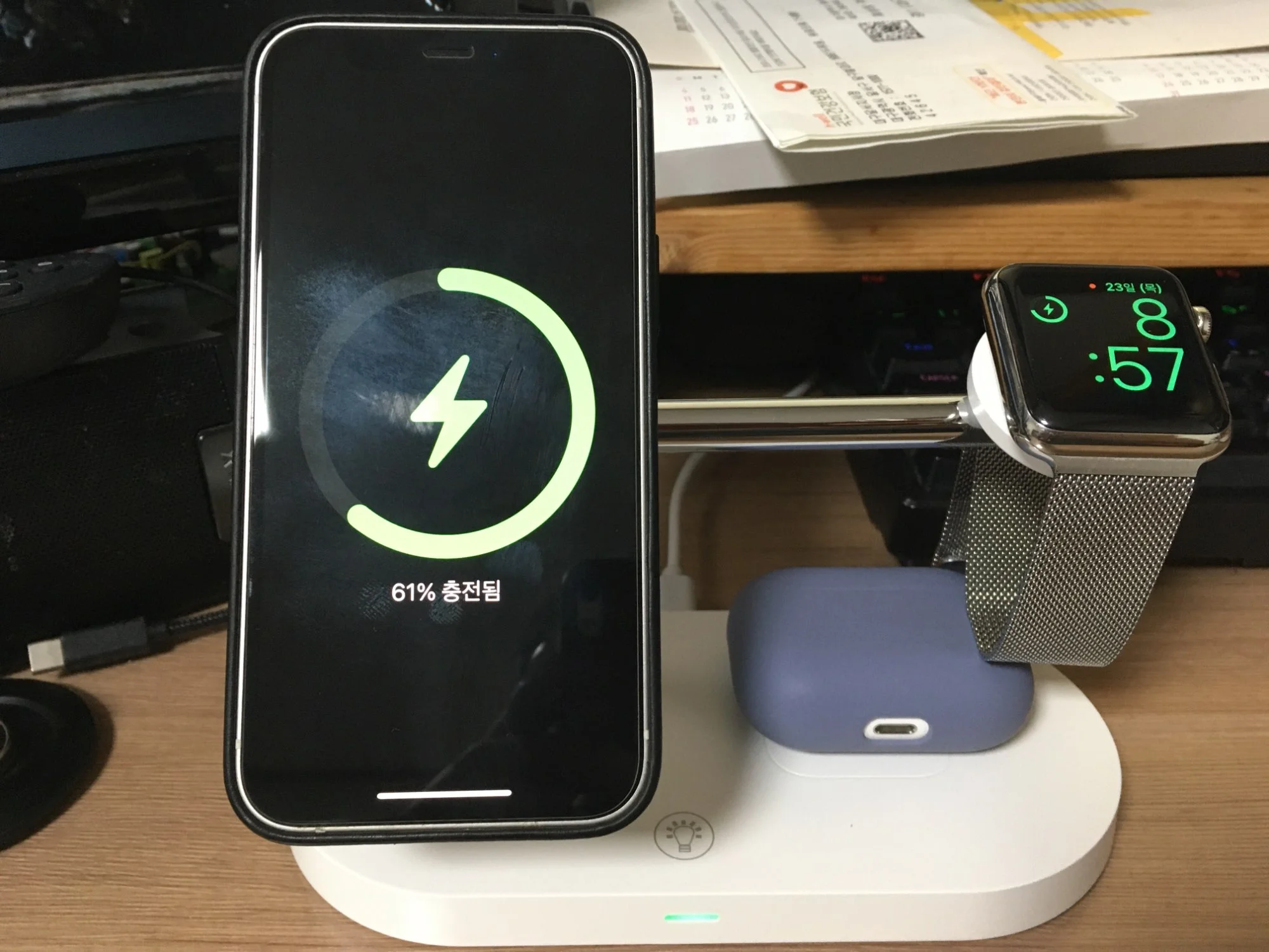 new innovative products 2022 3 in 1 Magnetic Wireless Charger 15W Fast Charging Station for iPhone 14/Samsung Galaxy