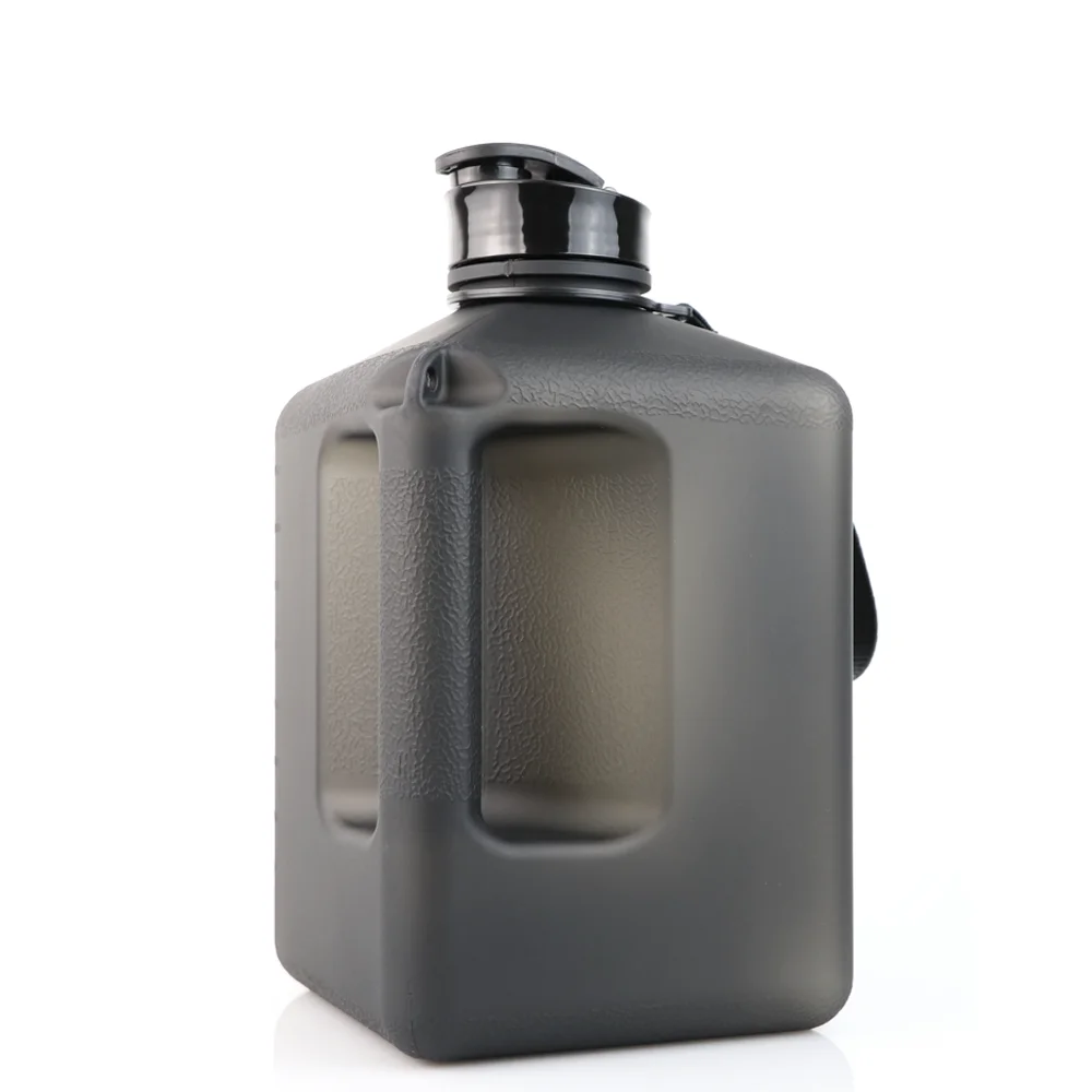 BPA Free Big Capacity 2.7l Eco-frindly Plastic Fitness Sports Square Water Bottle 108oz With Magnet for Phone Two Lids Jug