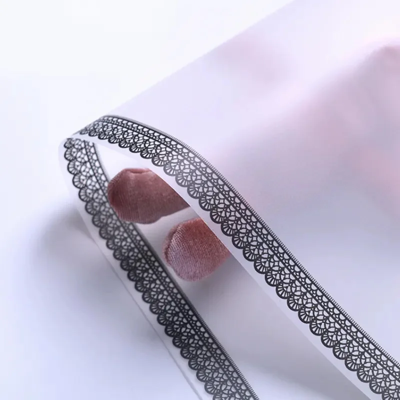 Shinewrap Factory Wholesale 58*58CM Flower Packing Paper Florist Bouquet Wrapping Paper With Lace Edge Translucent