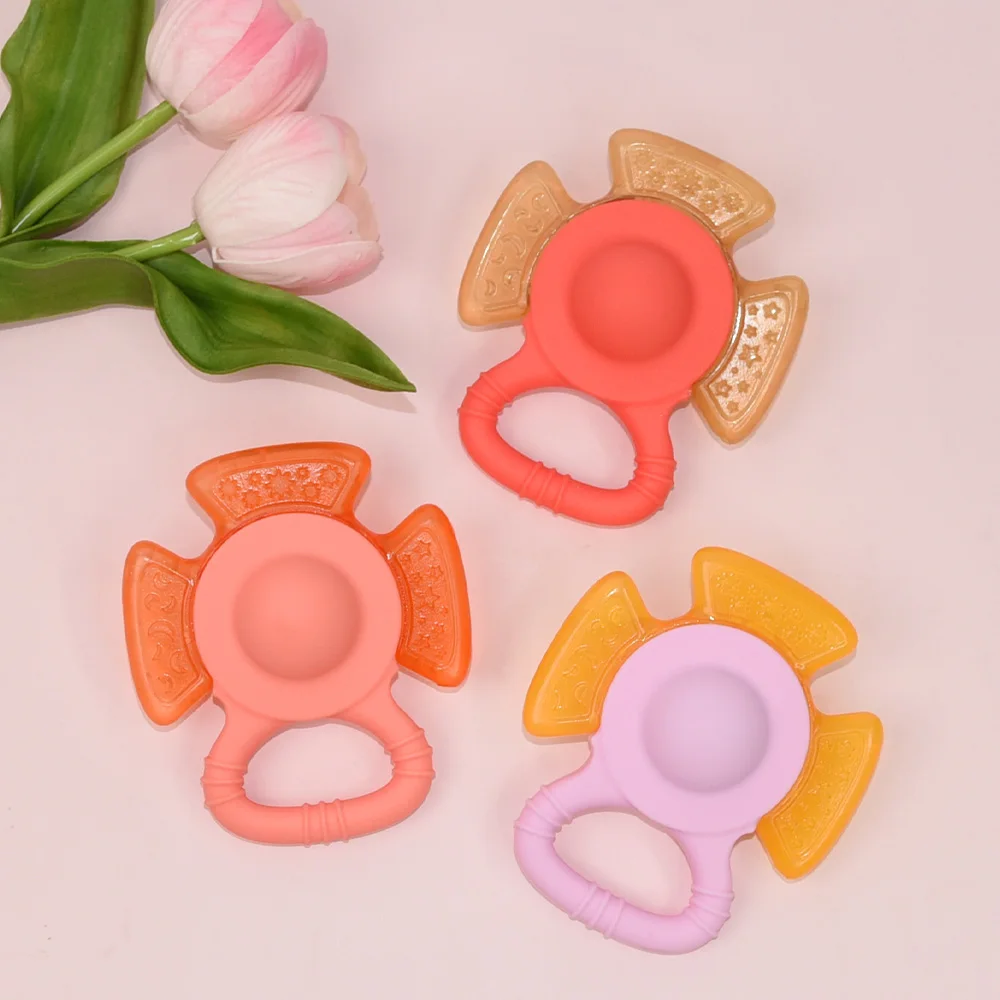Wholesale BPA Free Chewable Multifunctional Inject Water Into Teething Toy Baby Teether Silicone Teether With Handle