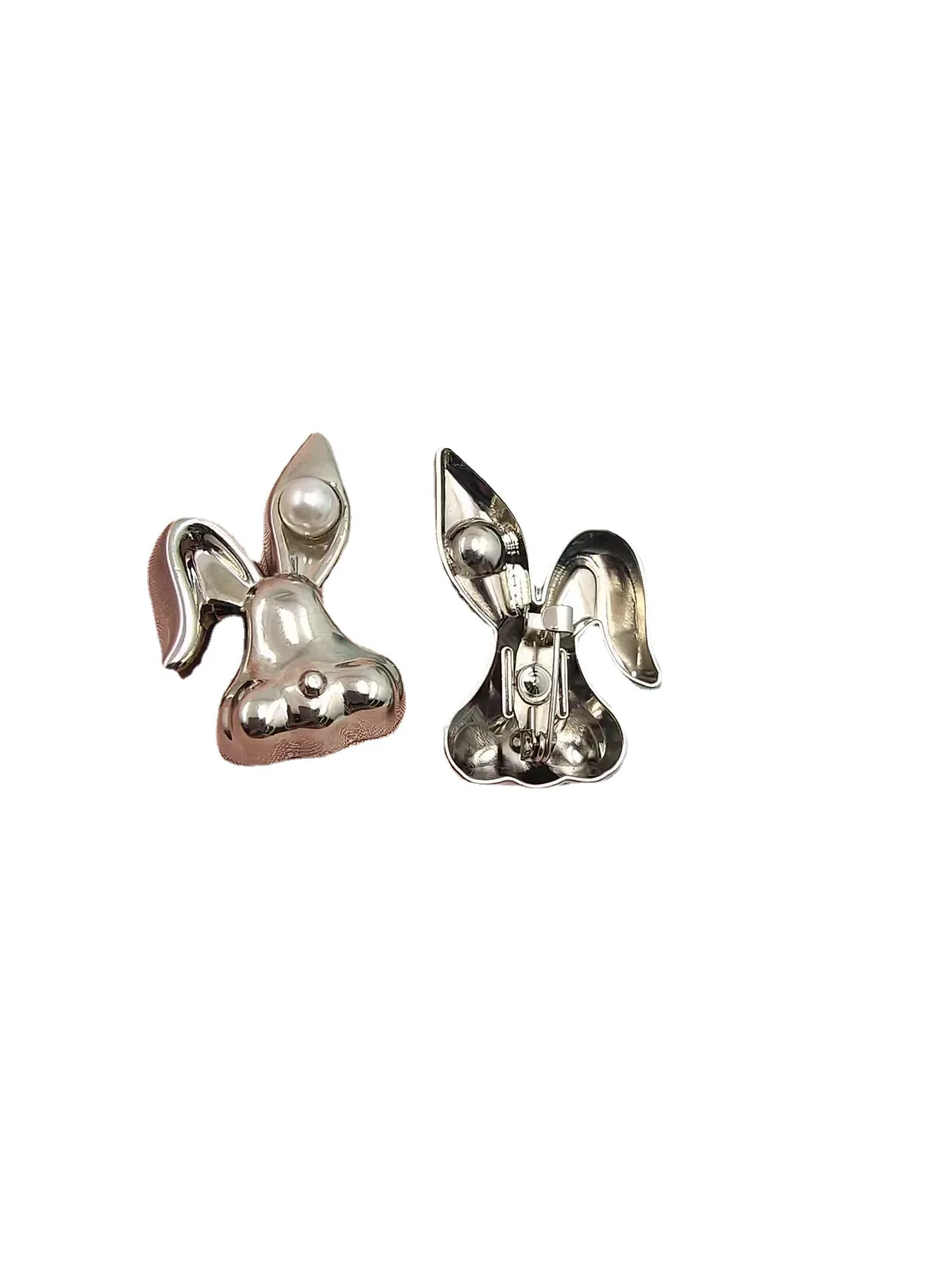 Zodiac rabbit alloy brooch high-grade sense niche all popular pin hat bag accessories