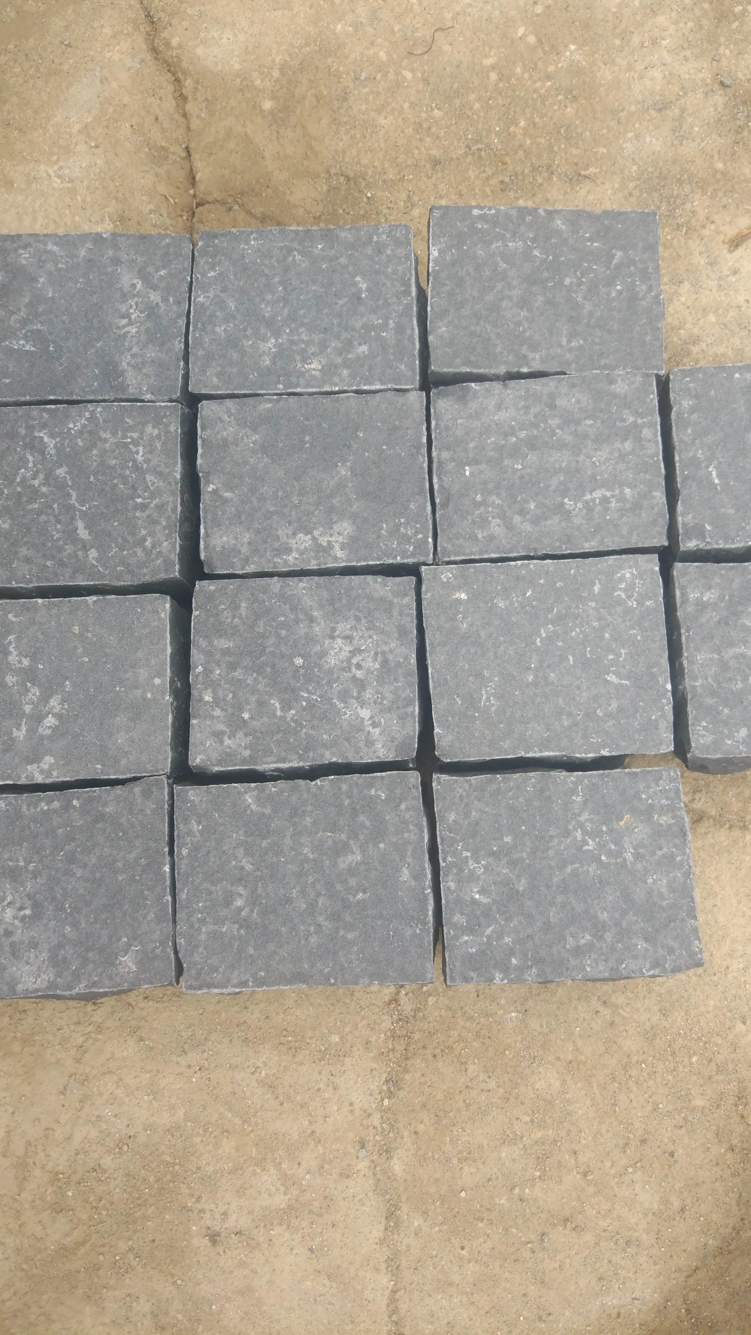 Natural granite stone Cheap basalt zhangpu black exterior paving stone for sale