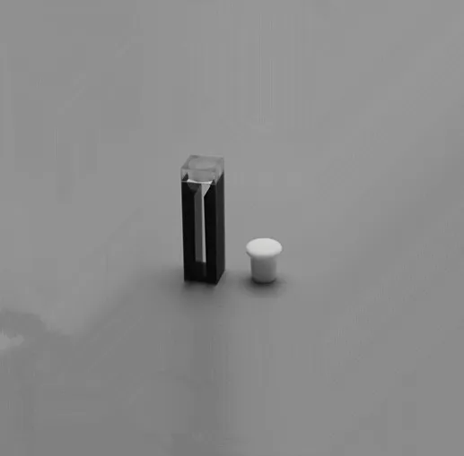 Laboratory Chemistry Analyzer Spectrophotometer Cuvette Price Micro Cuvette Quartz Cuvette with Black Walls and Stopper
