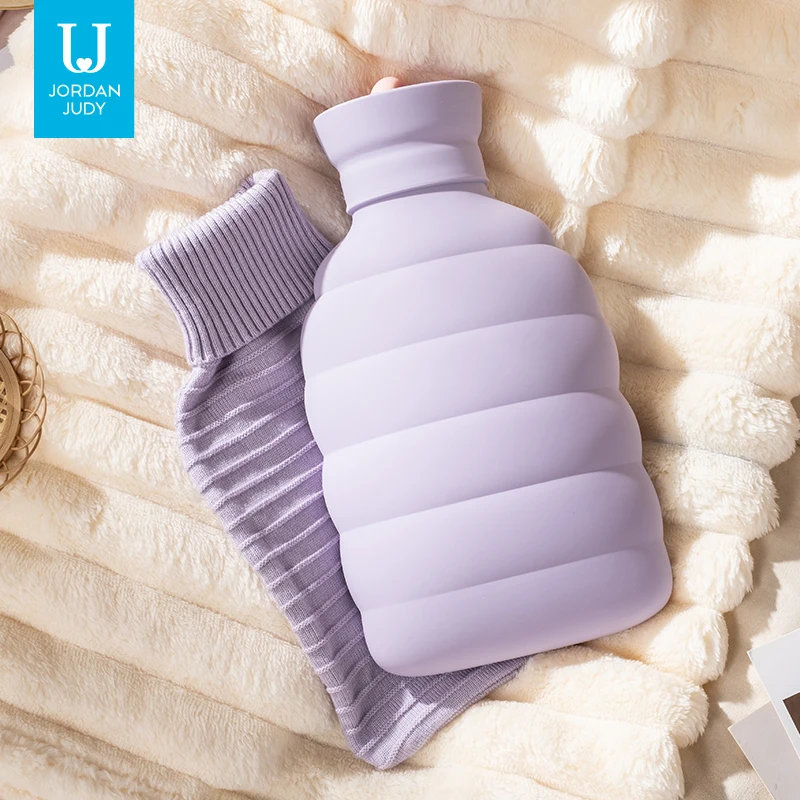 Fashion Factory Wholesale Custom 1L Reusable Hot Water Bottle Cute Style Rubber Hot Water Bag with Flannel Covers Hand Warming