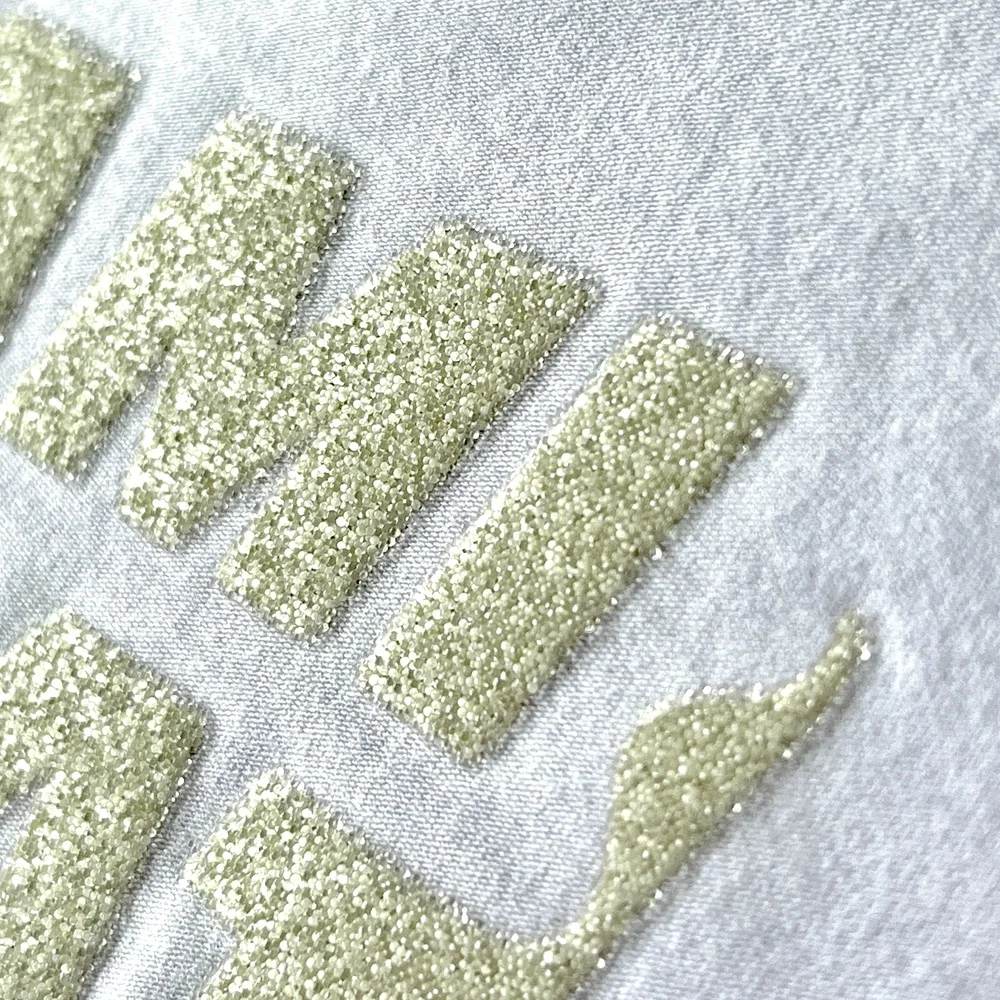 Factory-Direct Customized Caviar Beads Heat Transfer Glitter Patch for T-Shirts Loop Fold Clothing Label