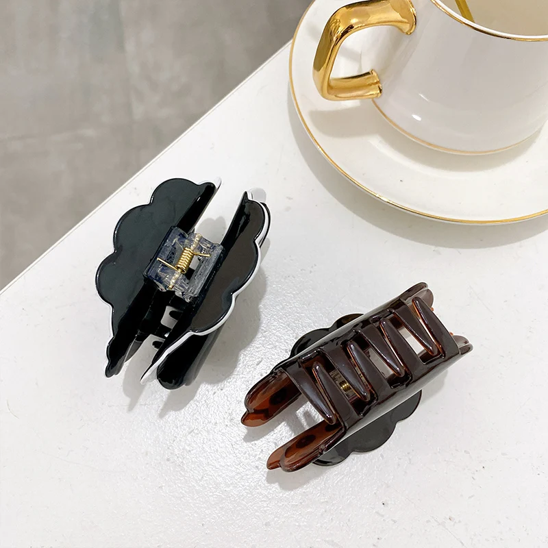 HONEY FLOWER 7cm 5cm Sizes Fashion Sheep Cute Back Head Acetate Crab Hair Claw Clip