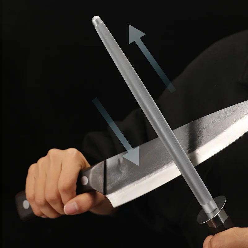 High Quality Carbon Steel Fine Grain Sharpening Rod Butcher Special Quick Manual Knife Sharpener With Wood Handle