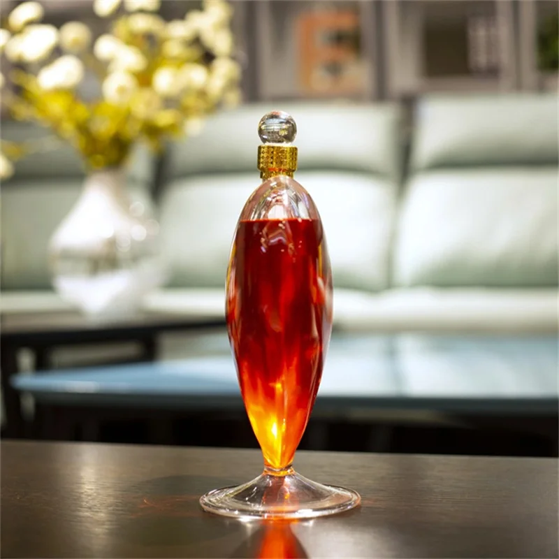 Best Selling 1000ml High End Hand Made Heart Shape Whiskey wine glass Decanter