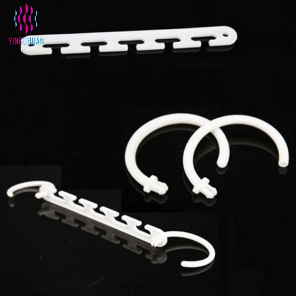 Plastic cascading wonder closet mini magic hangers
