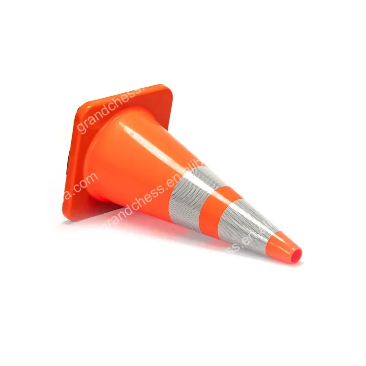 Black rubber base cone road safety/ 450 500 750 700mm Flexible PVC Traffic Cone