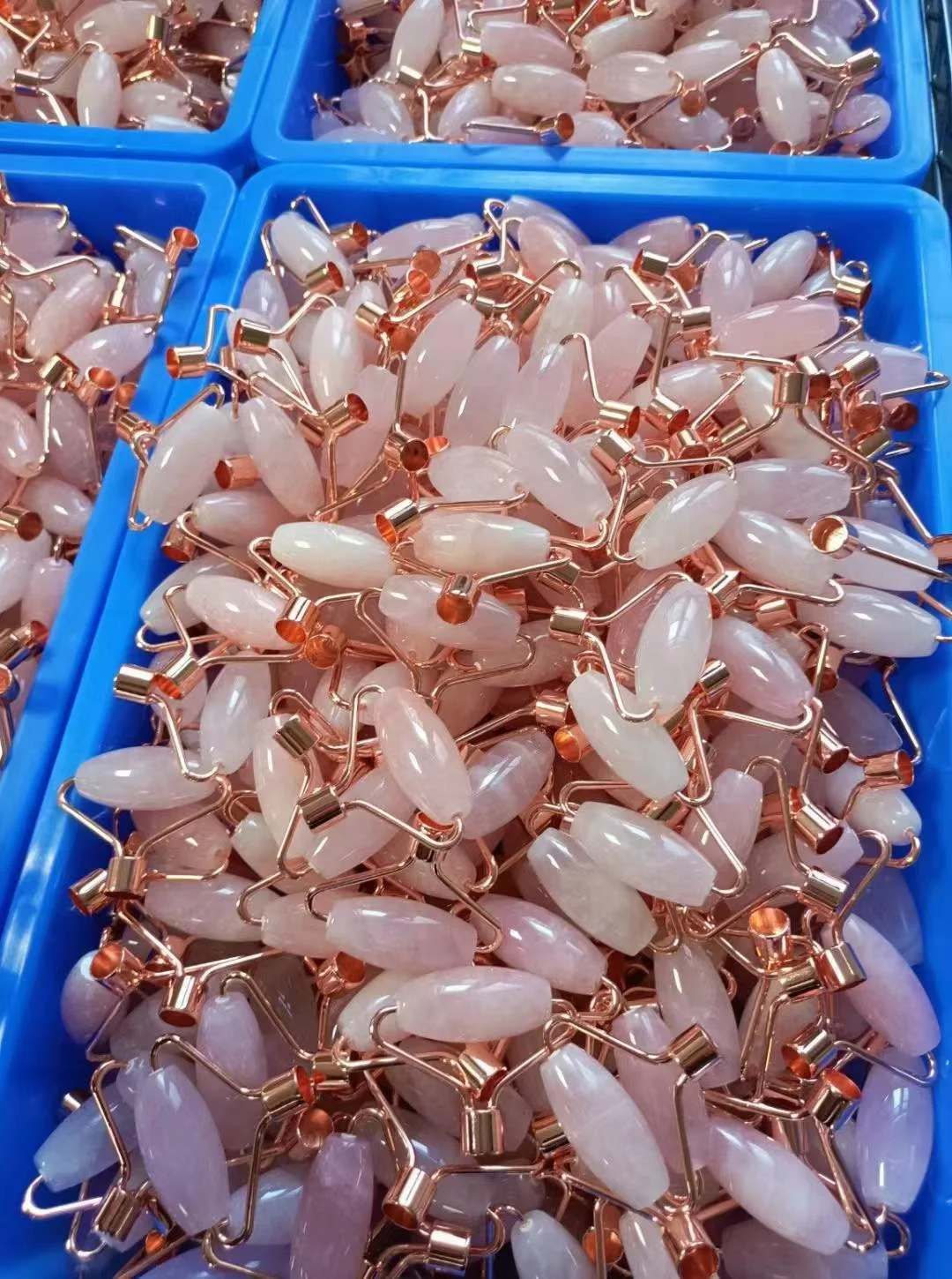 2021 rose quartz face massage  natural stone gouache scraper jade roller