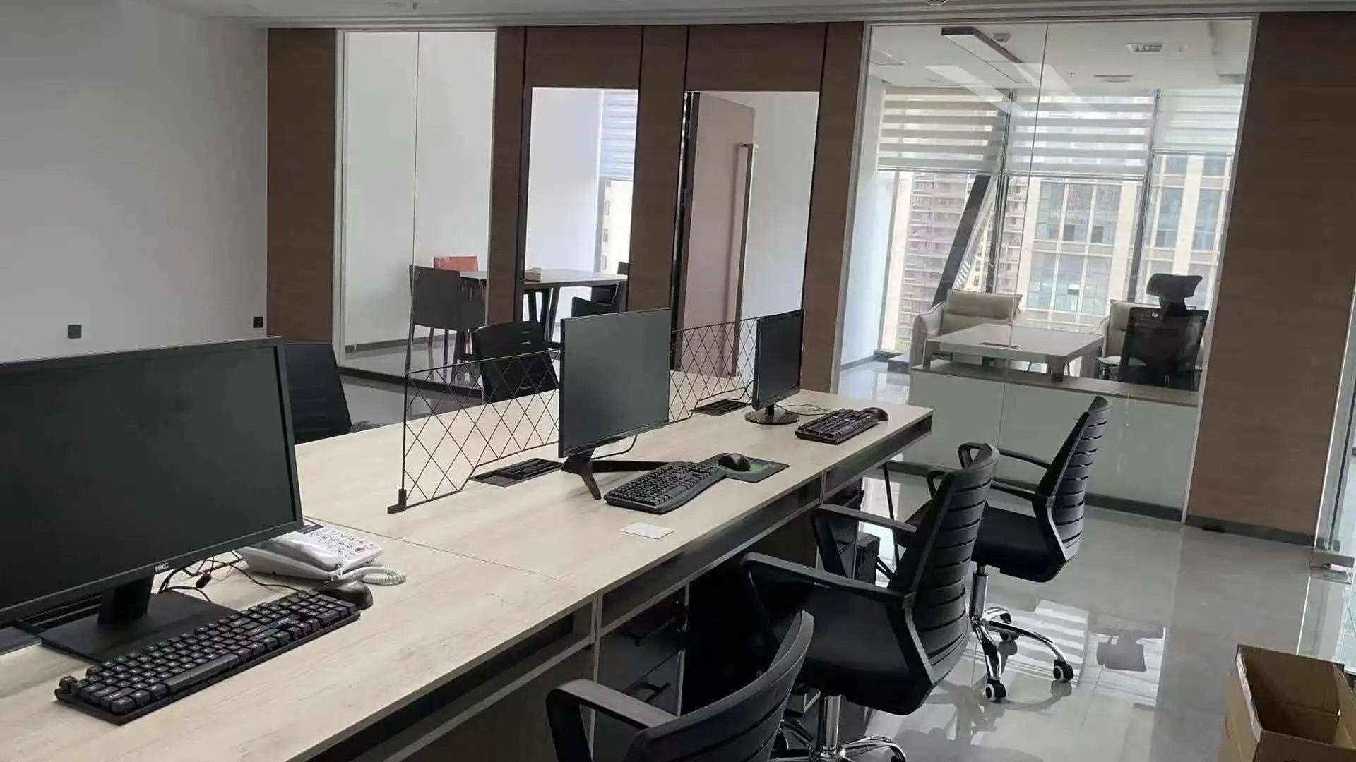 Factory Outlet  Car Auto Parts  Front Rear Shock Absorber For All Car