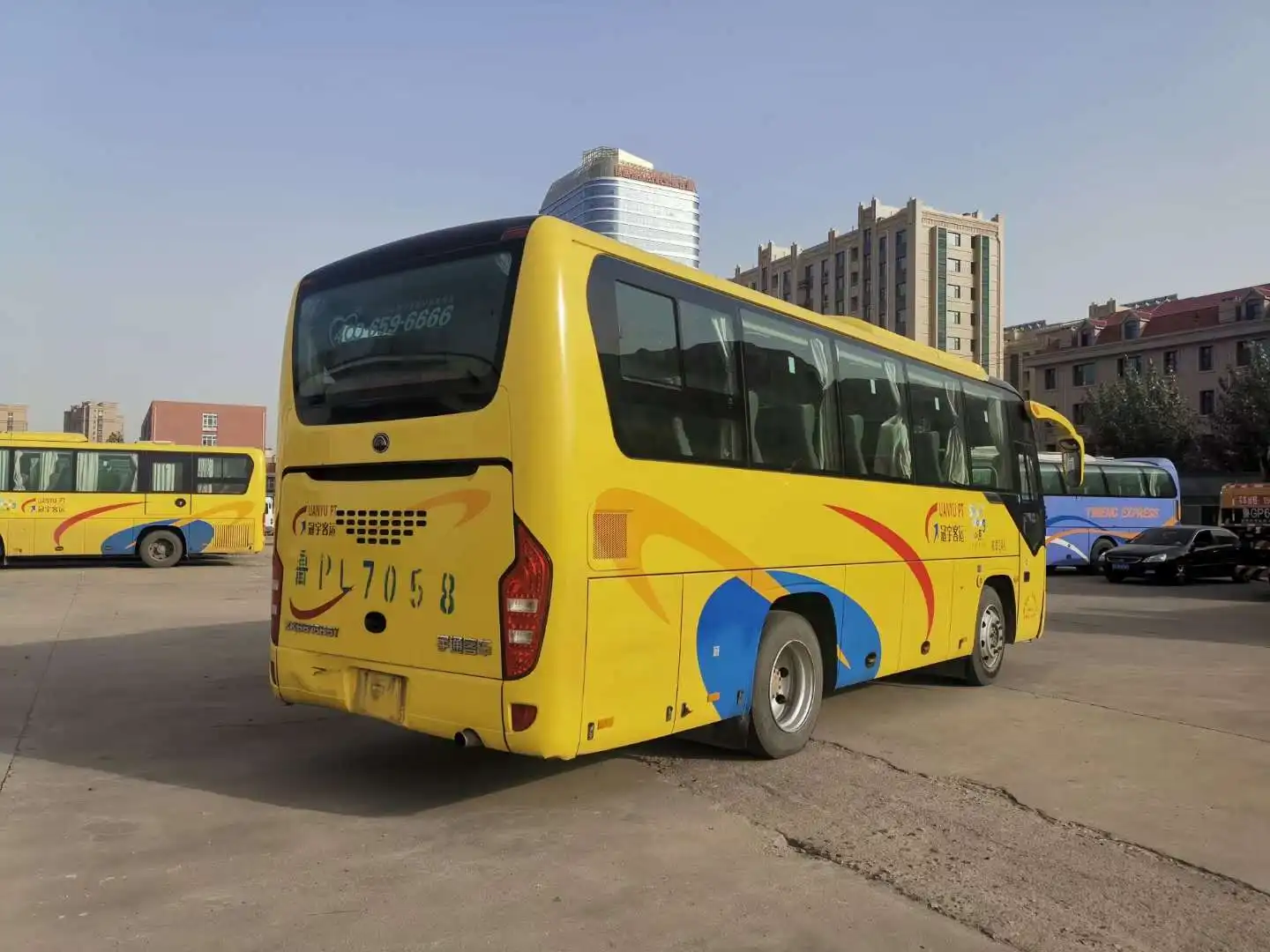  Подержанные автобусы Hiace запчасти для городской школы японское видео мини электрические сиденья аксессуары роскошный новый автобус Yutong