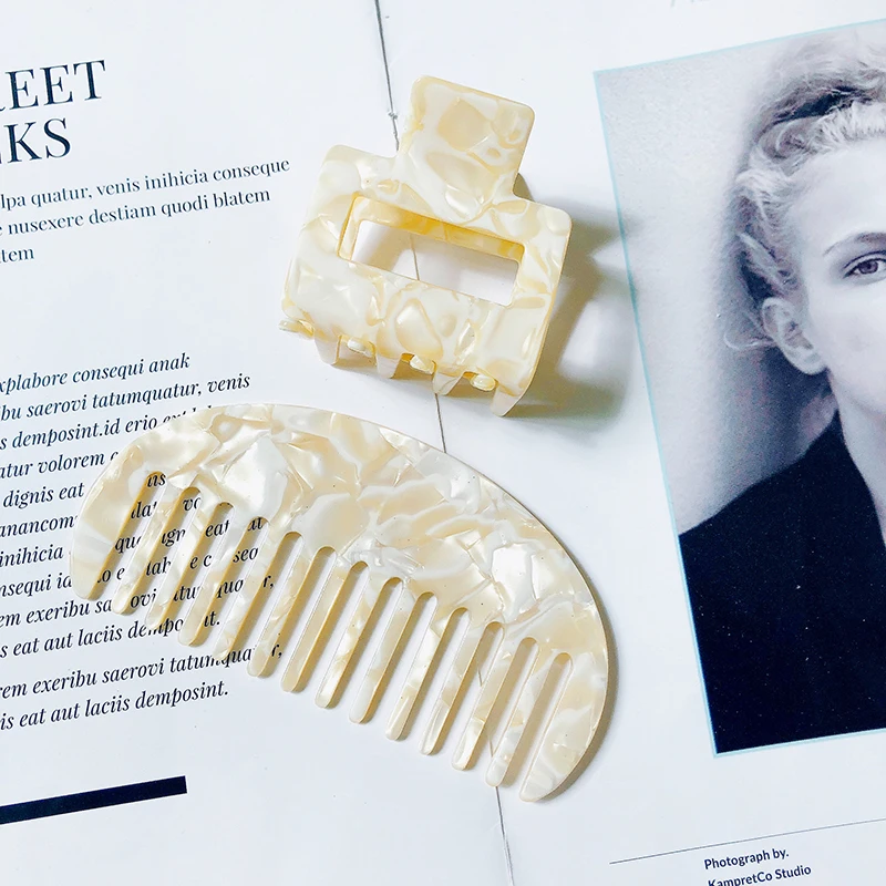 Custom logo wide tooth comb with logo pink acetate comb with hair clips set for women