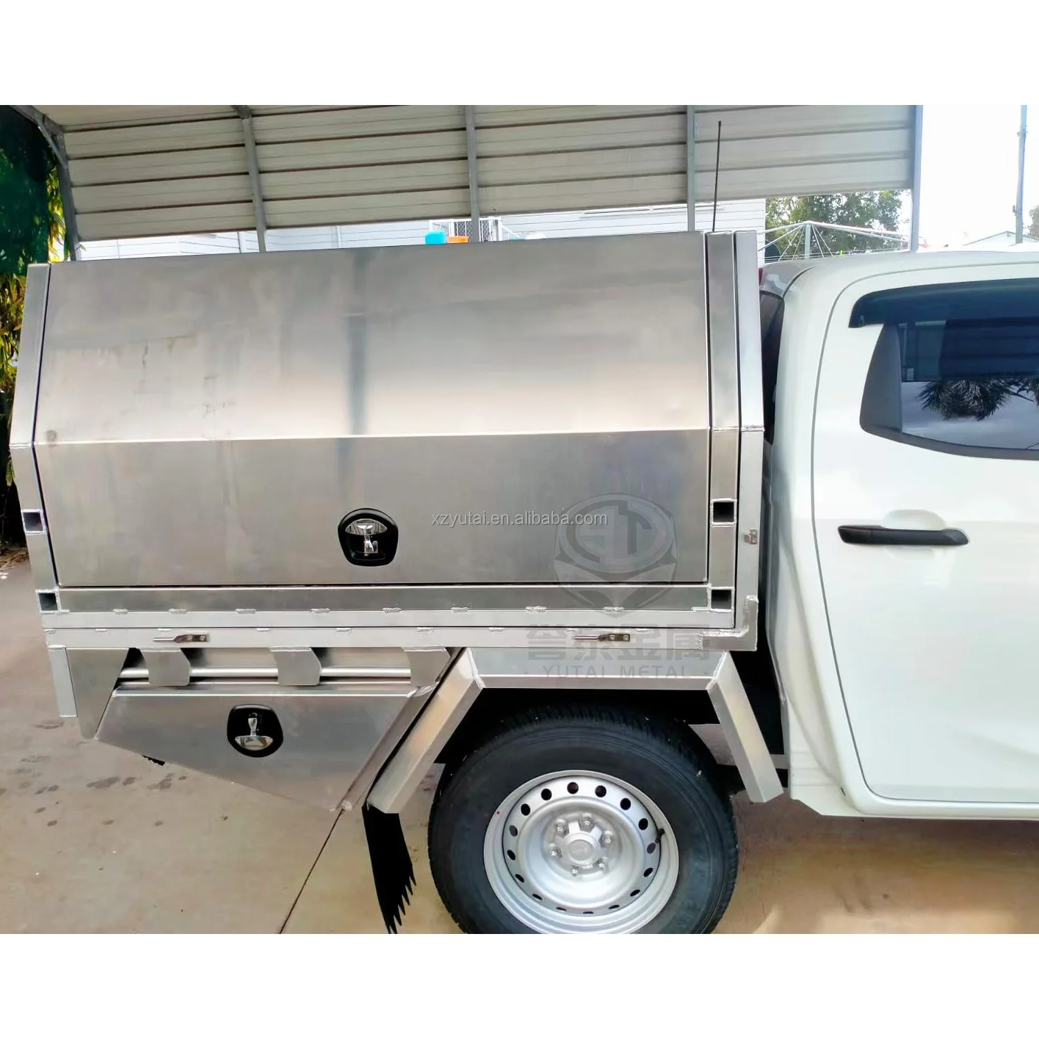 Customized Ute Metal Tray Single Cab Aluminium Lift Off Vehicle Canopies For Sale for Toyota Hilux. SR5 2015