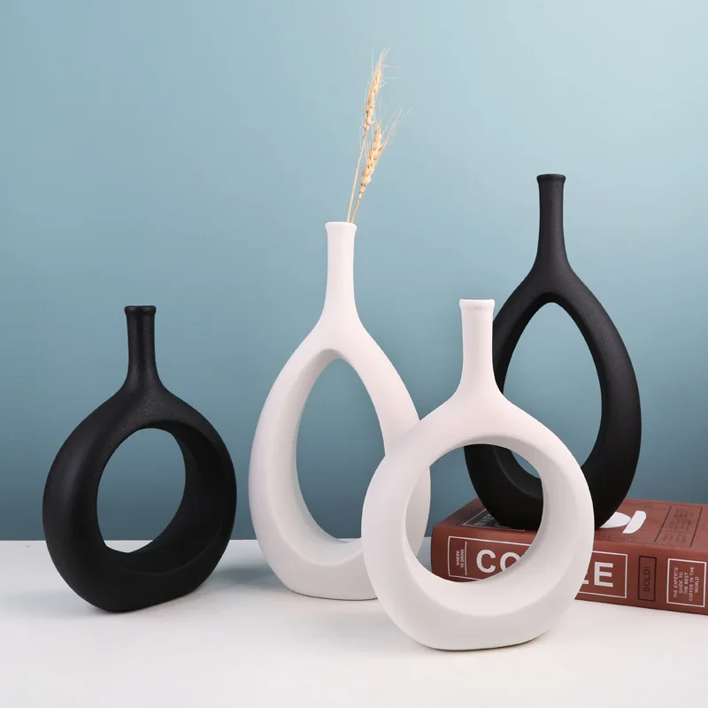 New Factory Custom Circle modern unique hollow ceramic doughnut donut flower vase for dining table with hole