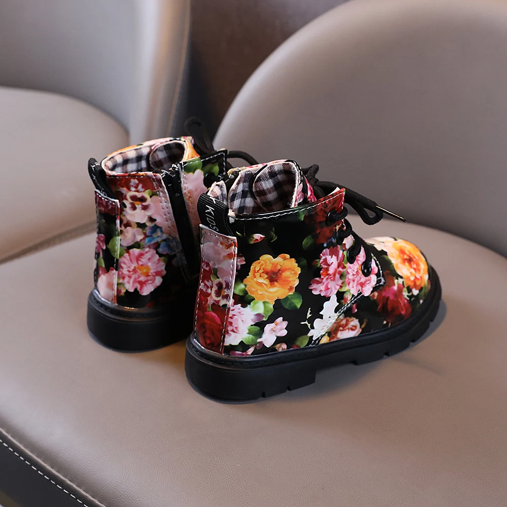 
Hot Sale Winter New Fashionable Style Flower Printed Leather Kids Boots 