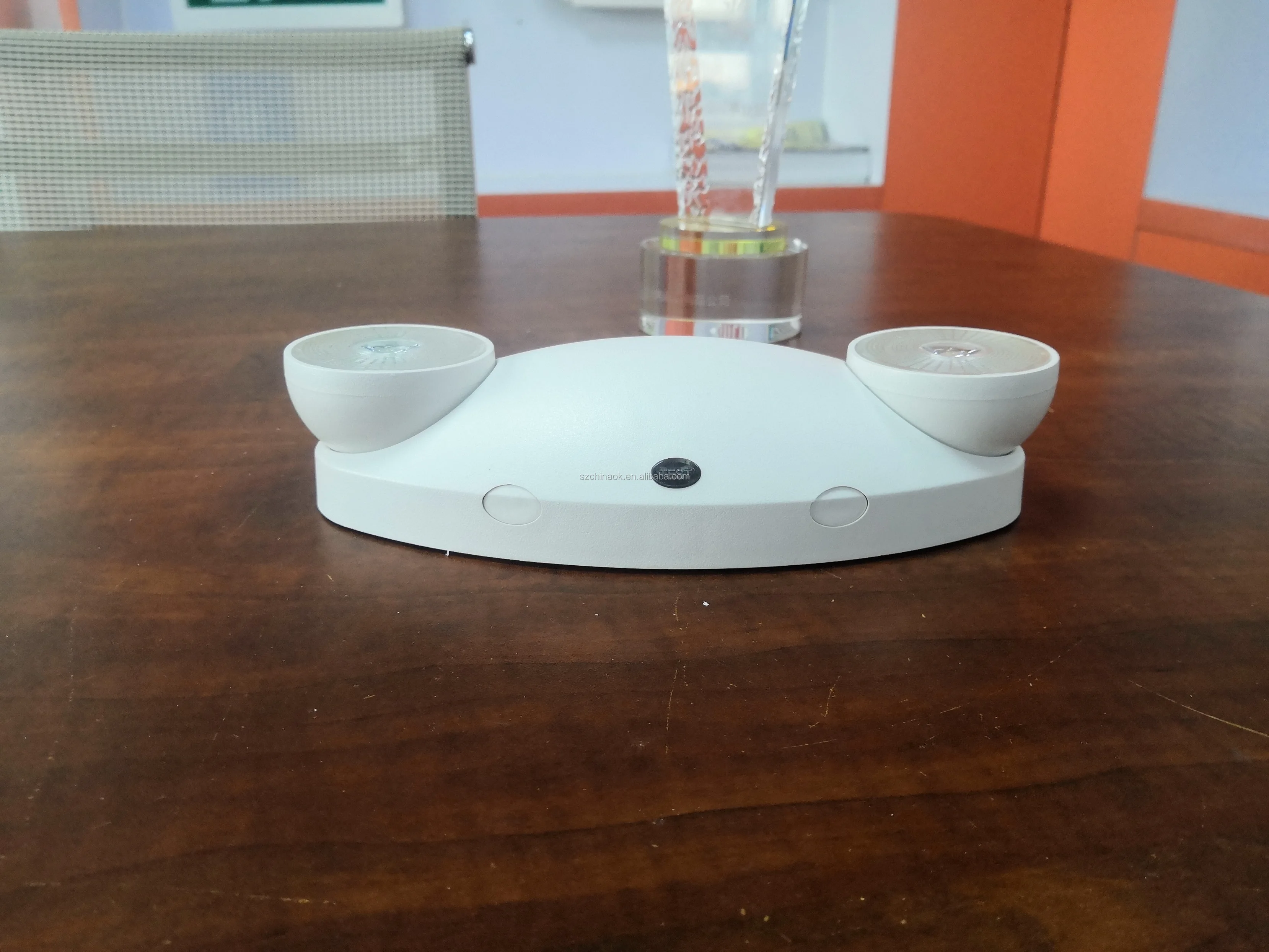 Cheap Price Rechargeable Two Spots Emergency Light LED Fire Twin Heads Emergency Lamp With Battery Backup