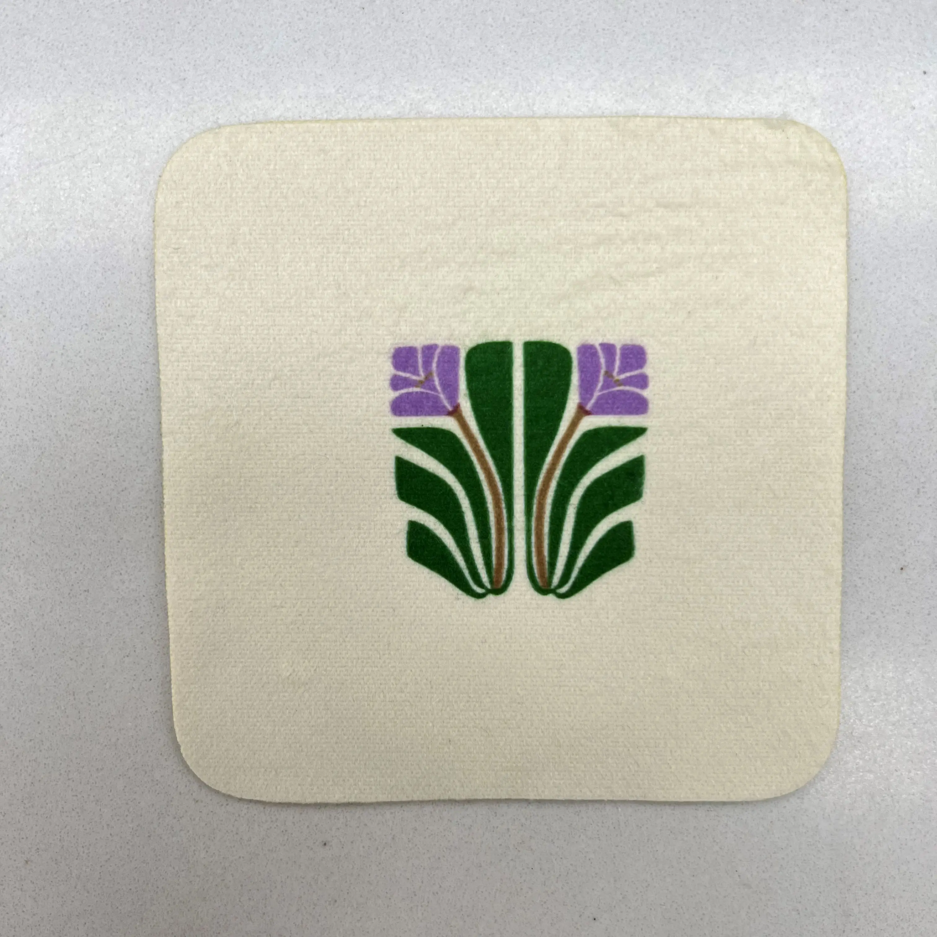 popular Supplier Wholesale Customized extremely austere flower Printed Felt fabric Bar Drink Coaster protect table and bar