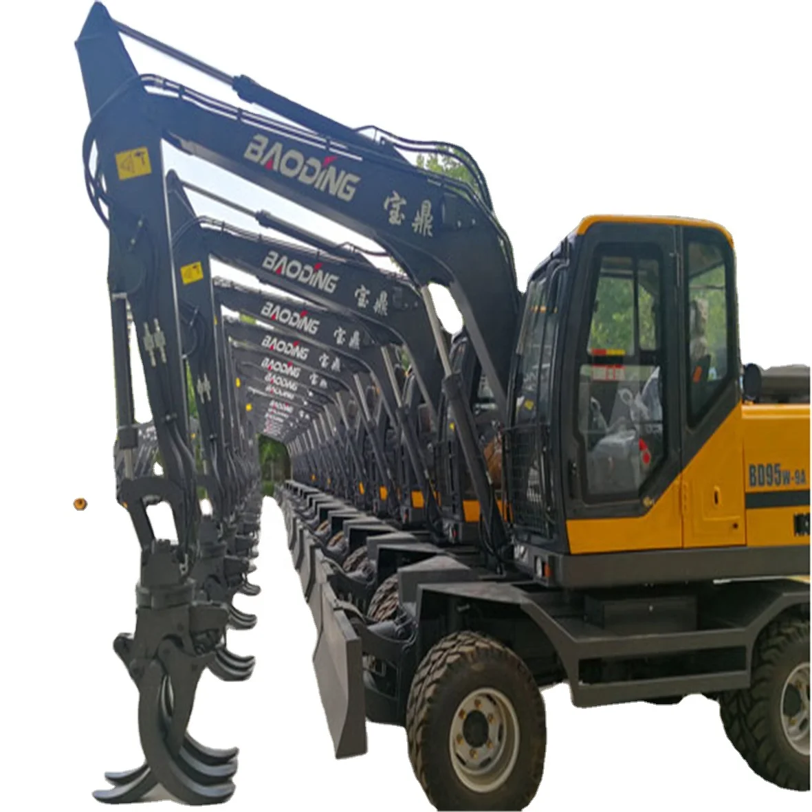 360 rotating timber loader wheel moving forest machine BD95W