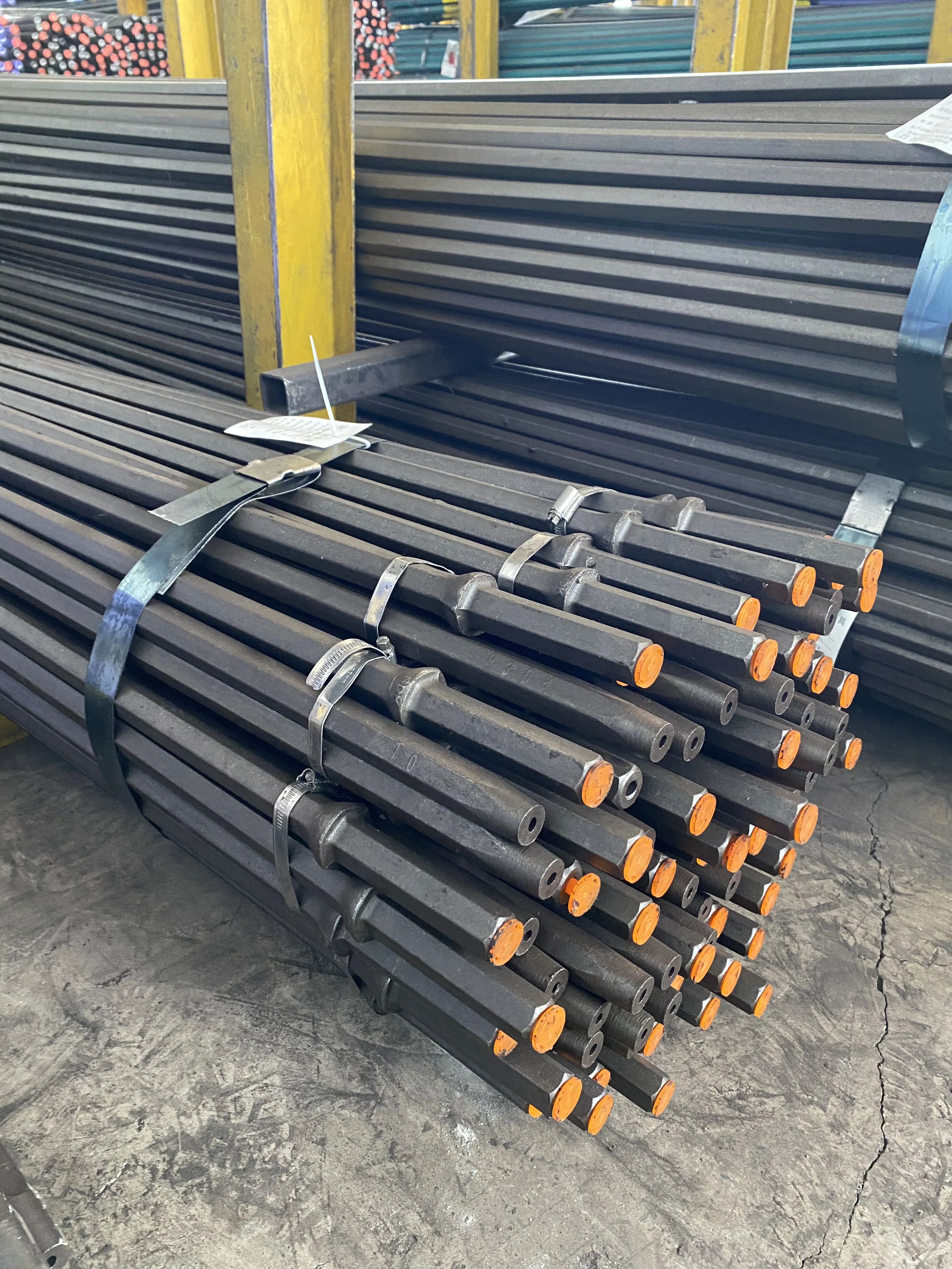 china factory wholesale small hole drilling rod manufacturer Rock Tools h22 h25 108mm Tapered Drill Rod