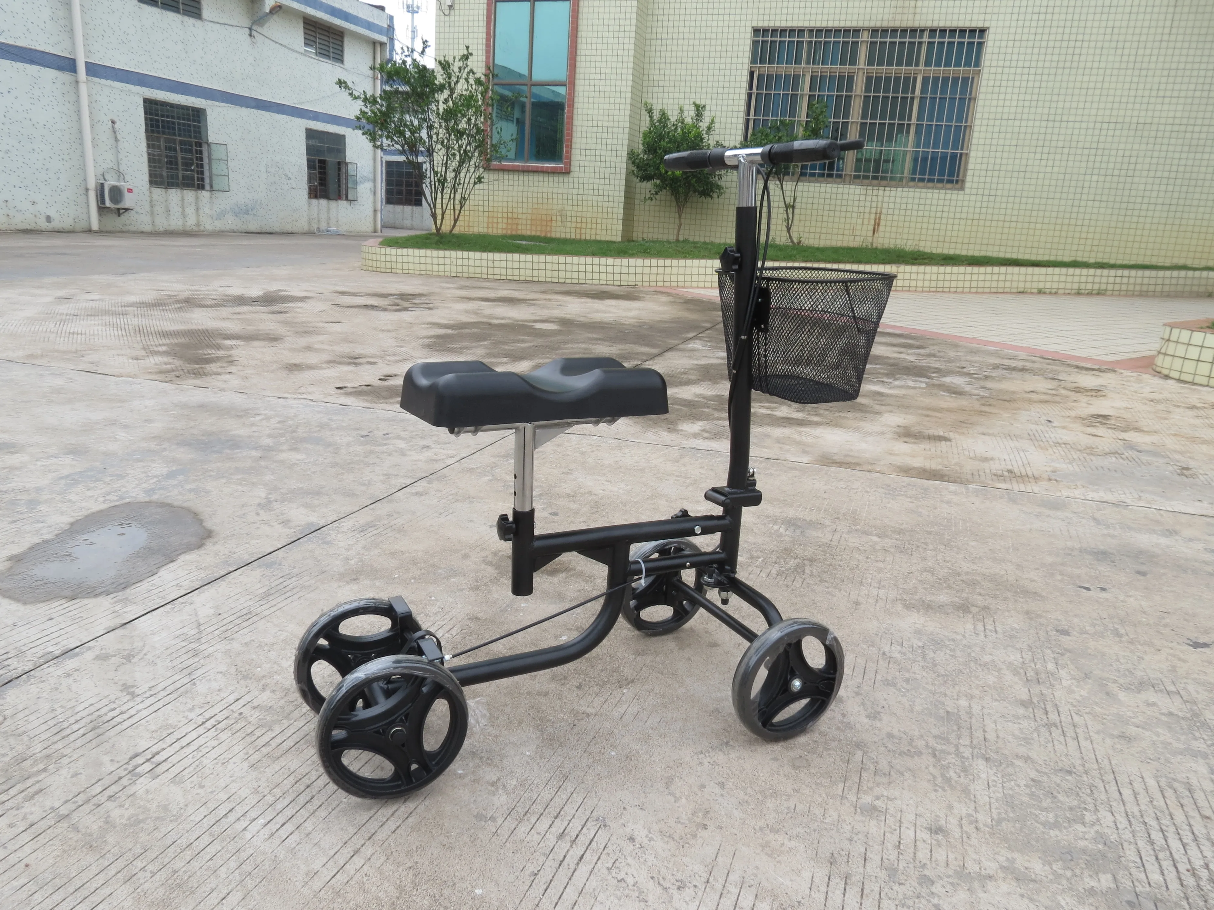 Chinese Good quality steel  Knee Walker