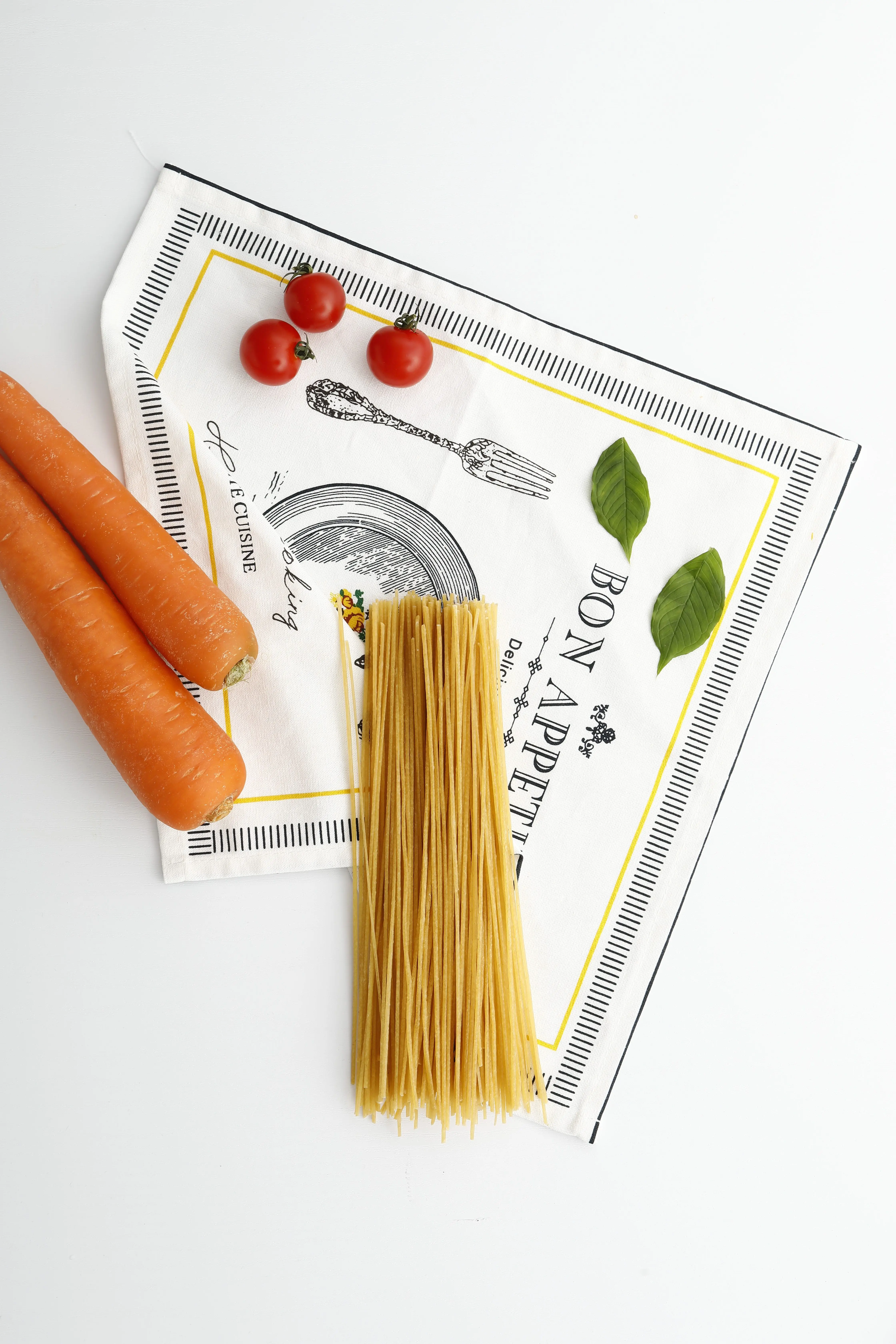 Konnyaku shirataki pasta Dried Konjac Carrot Spaghetti noodle Suger free Gluten free GMO free Source of fiber