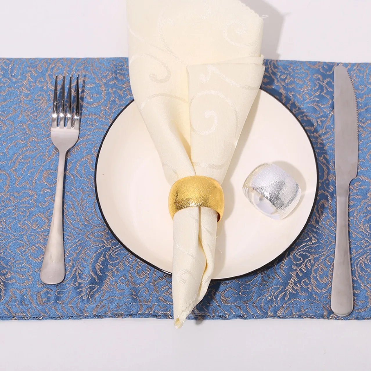 Round Luxury Metal Gold silver Napkin Rings for wedding table decoration napkin holder