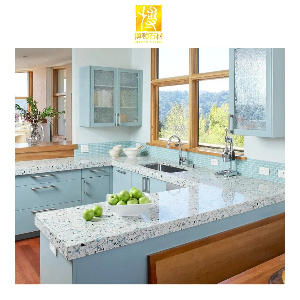 Разноцветный стол Terrazzo от