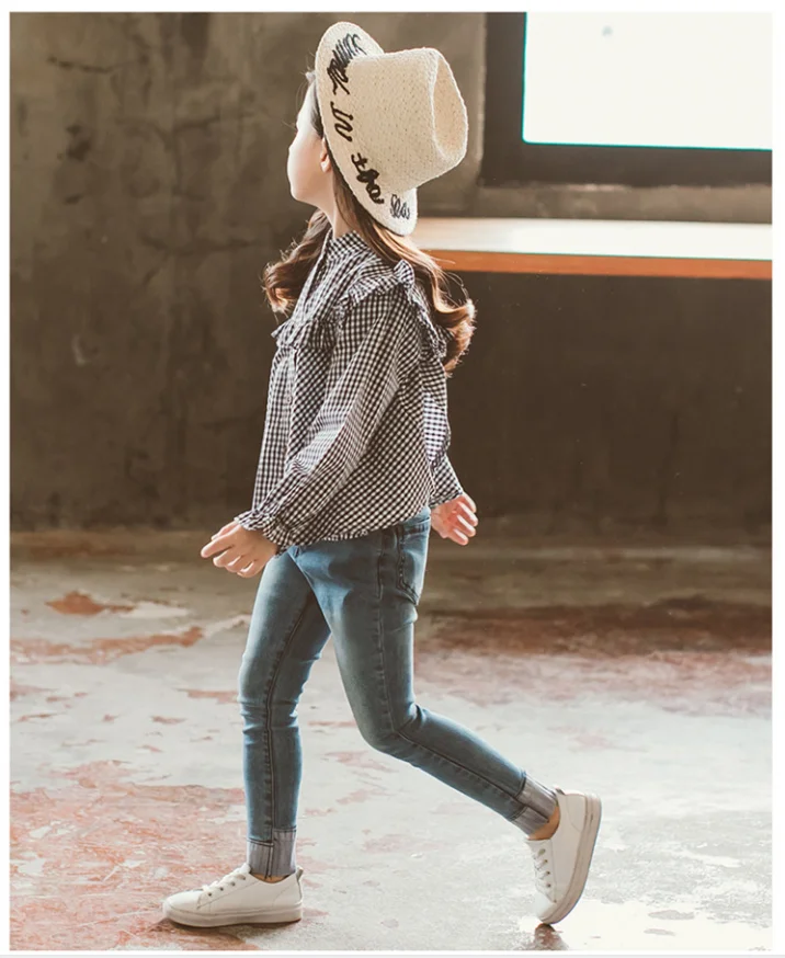 Новое поступление Весенняя оптовая продажа Корейская повседневная одежда для детей большие размеры синие модные джинсы девочек от китайского поставщика