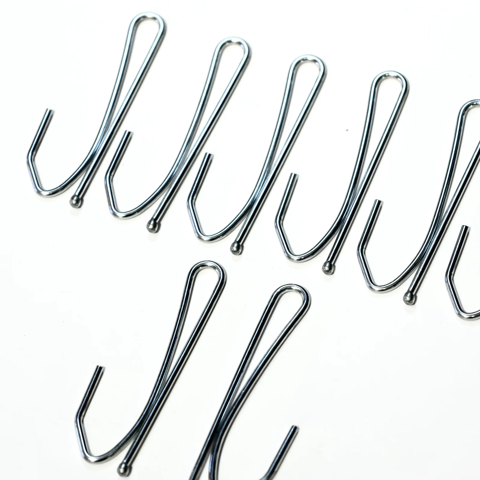 Rust-proof Pin-on S Hook Steel Self Unique Drapery hook Maker hospital curtain