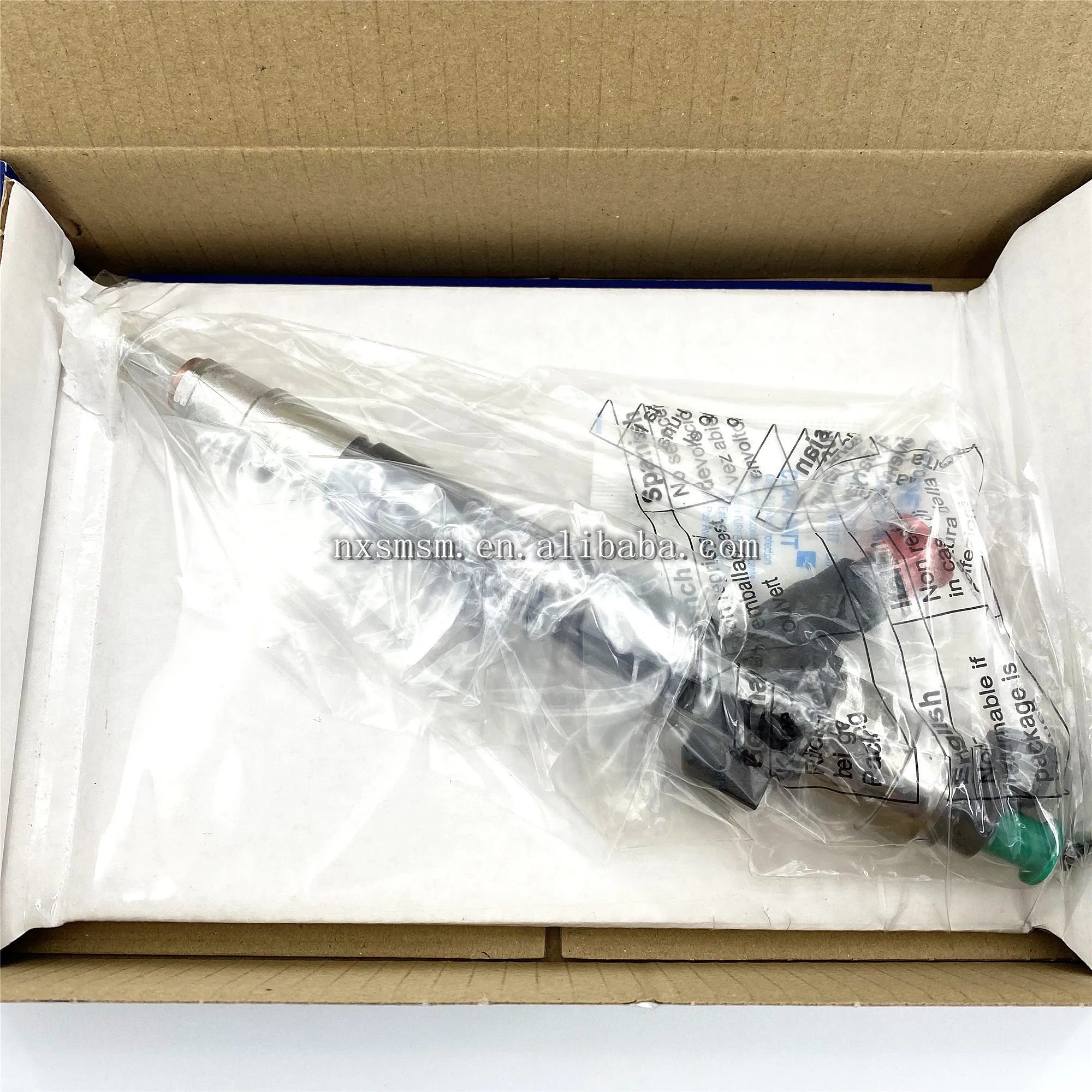 Original  Ford Transit Puma 2.4L TDCI common rail fuel injector diesel 095000-7060 6C1Q-9K546-BC or diesel fuel injector 095000-