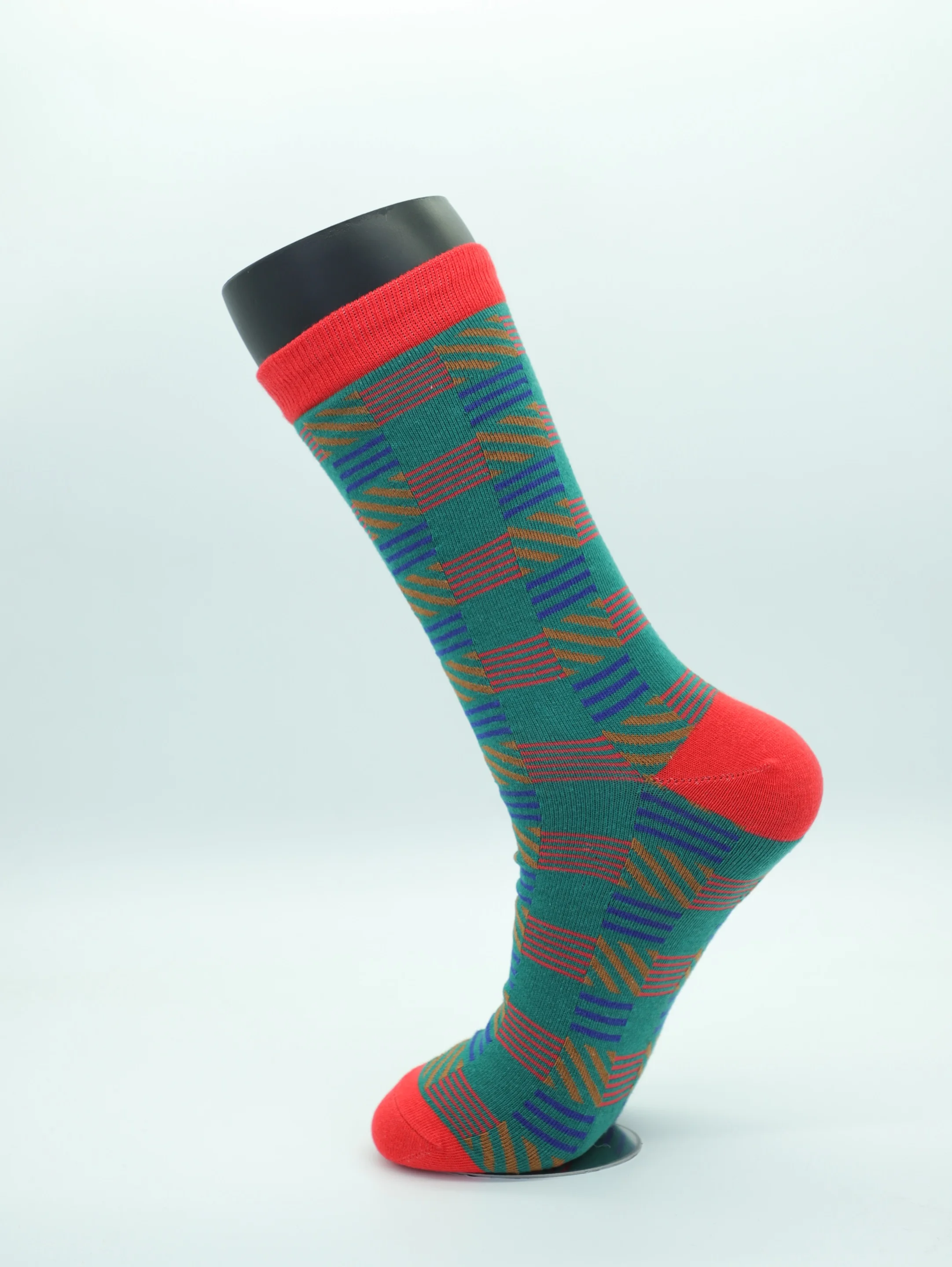 
Simple Cozy Shining Old-Fashioned School Knitted Plaid Socks for men and women. 