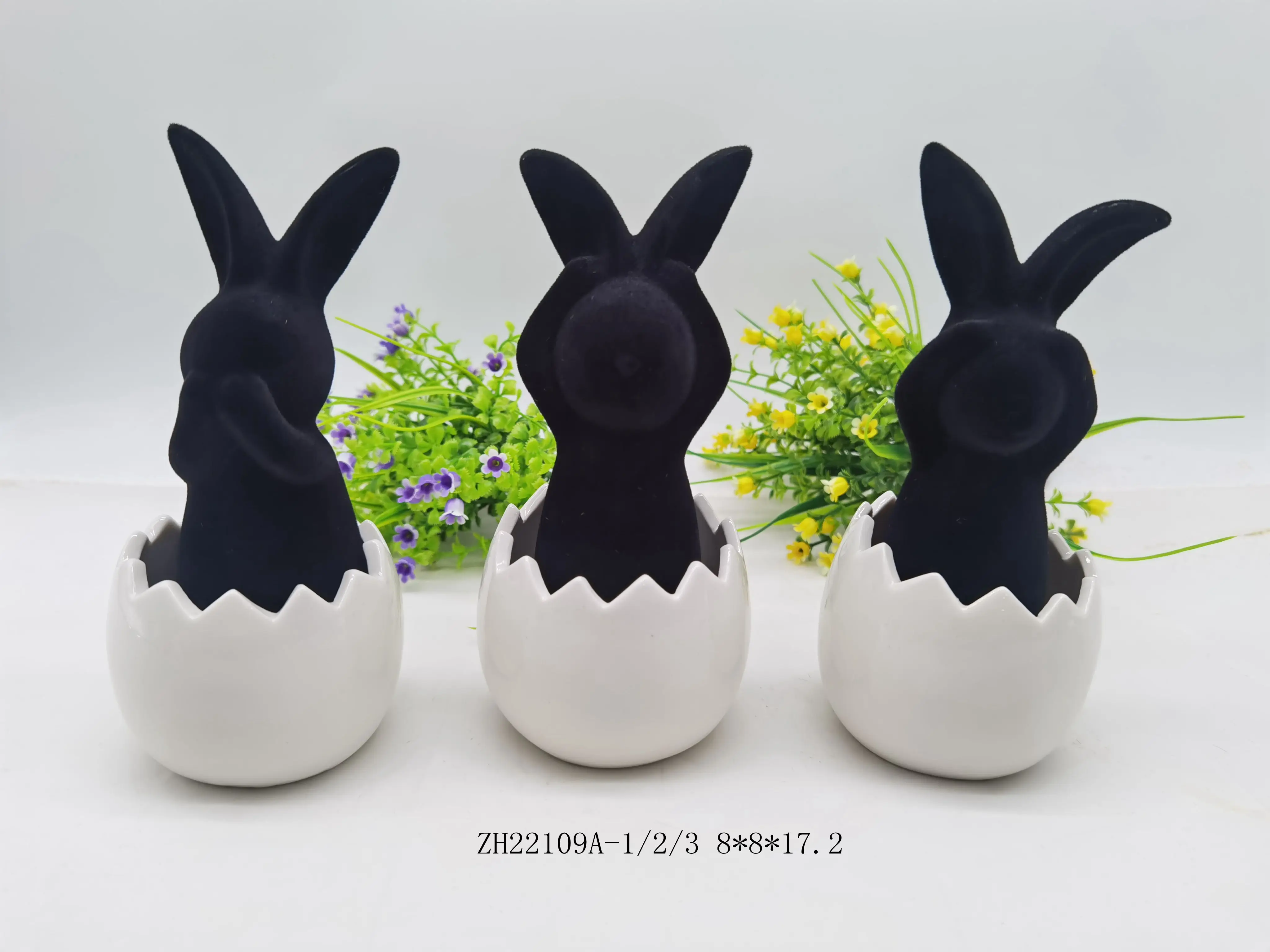 Wholesale Fun Creative Easter Bunny Eggshell plant pot for Halloween Christmas Tabletop ceramic pots flower pot covers