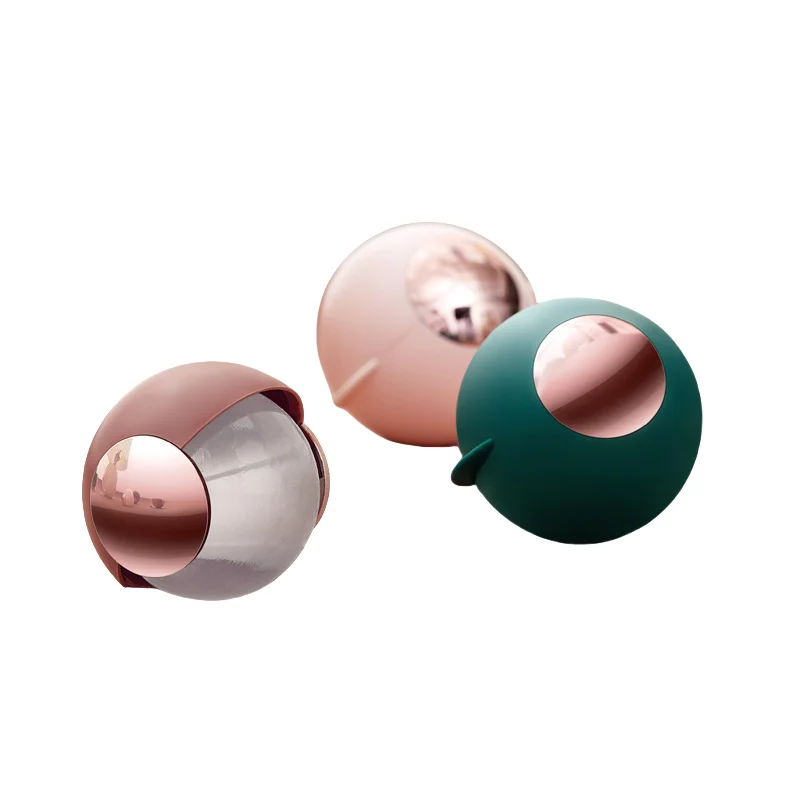 High Quality  Reusable Mini Ball-shaped Pet Lint Remover Pet Accessories Pet Grooming Products