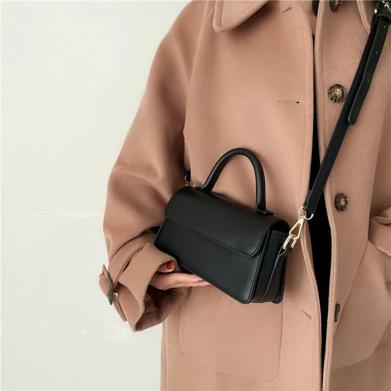 Magnetic Button Pu Leather Handbags Fashion Pure Color Cover Women Bags Shoulder Bag Fashionable handle Ladies Hand Bags RY73186
