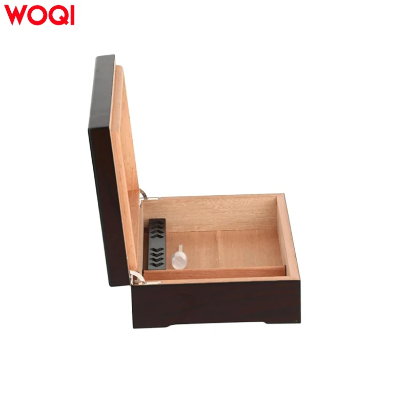 WOQI Desktop Cigar Humidor, Cedar Wood Cigar Storage Box Well Sealed Design with Adjustable Divider