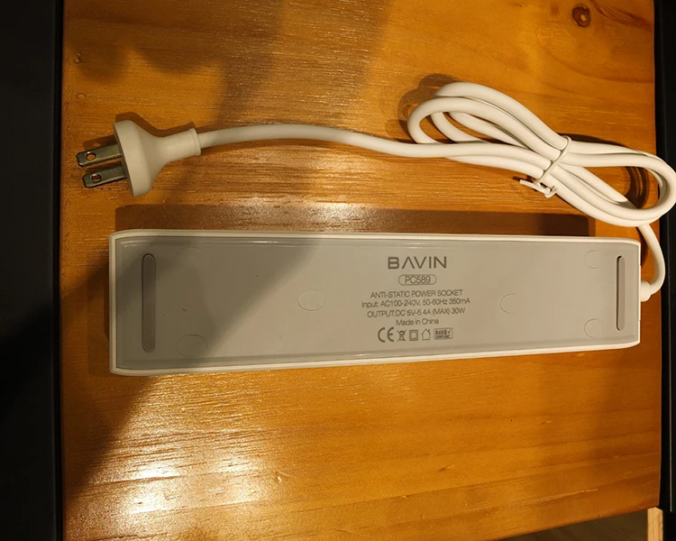 
BAVIN 4 USB 3 power socket power strip switch socket 5V 5.4A max 30W usb output 2500W 10A extension socket 