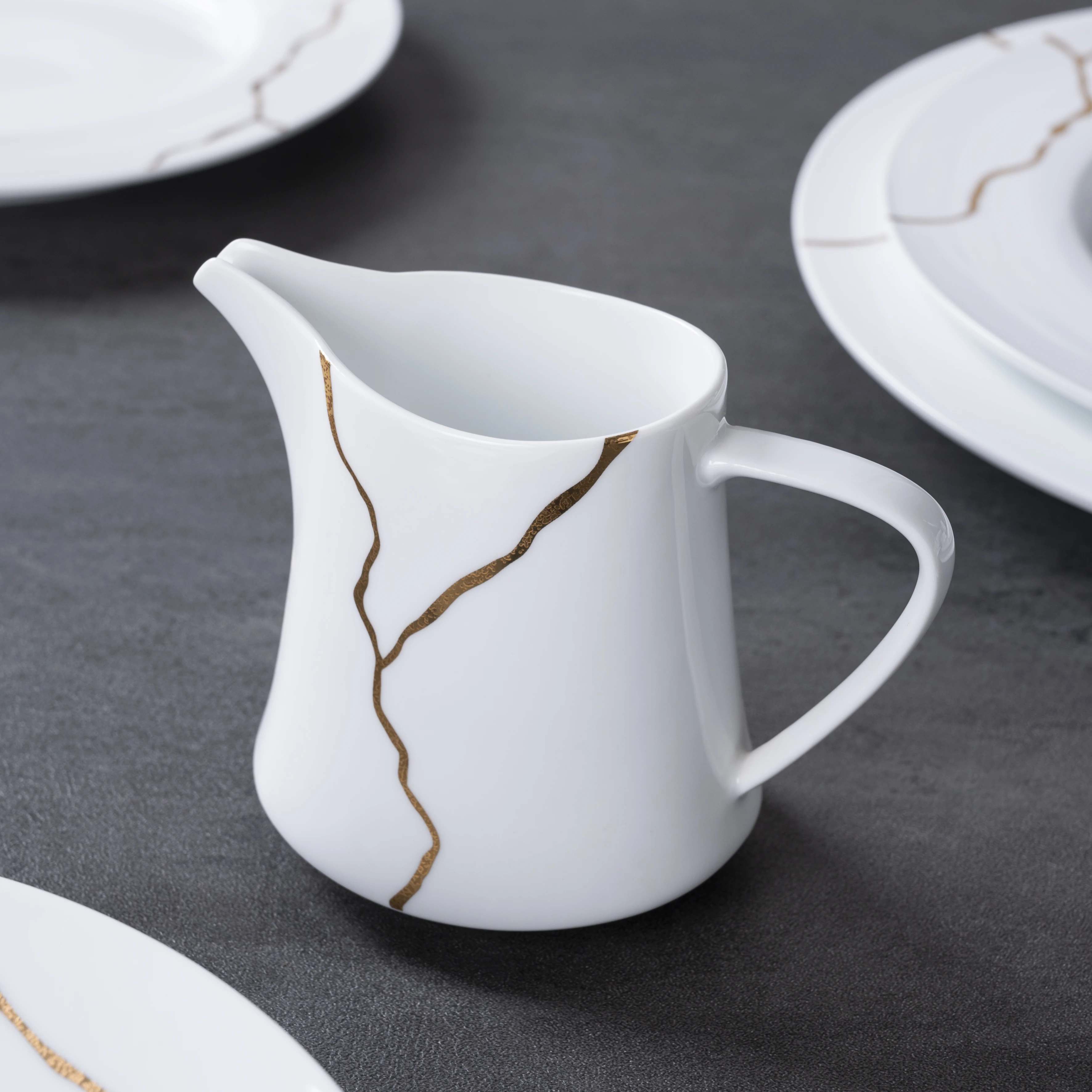 PITO ChaoZhou Direct Factory Luxury Ceramic Porcelain Gravy Boat with Saucer for Restaurant Hotel Gravy Boat Ceramic