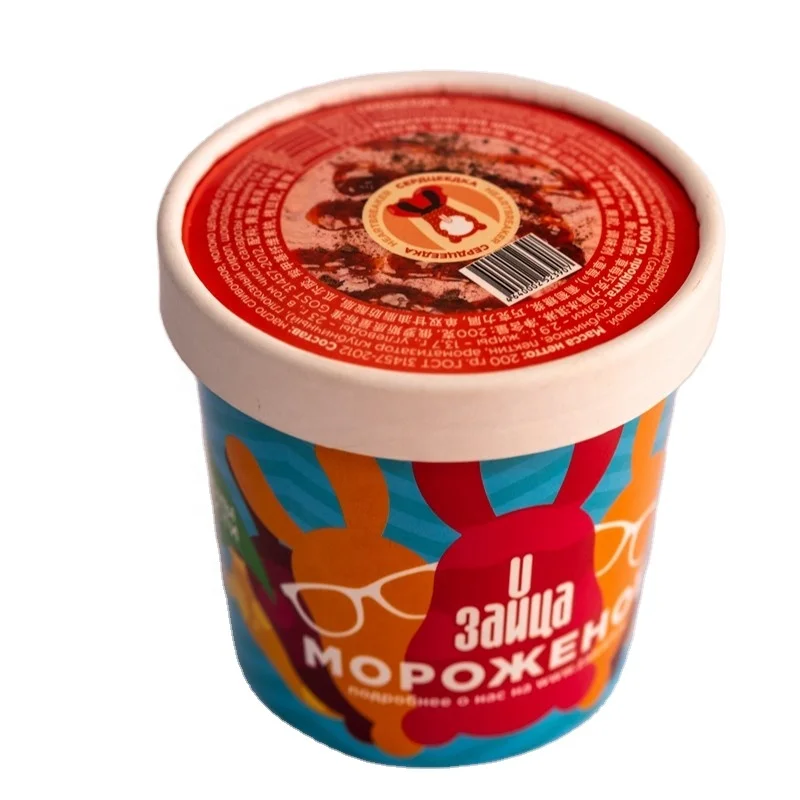 
200 gr Heartbreaker strawberry jam and chocolate shavings ice cream 