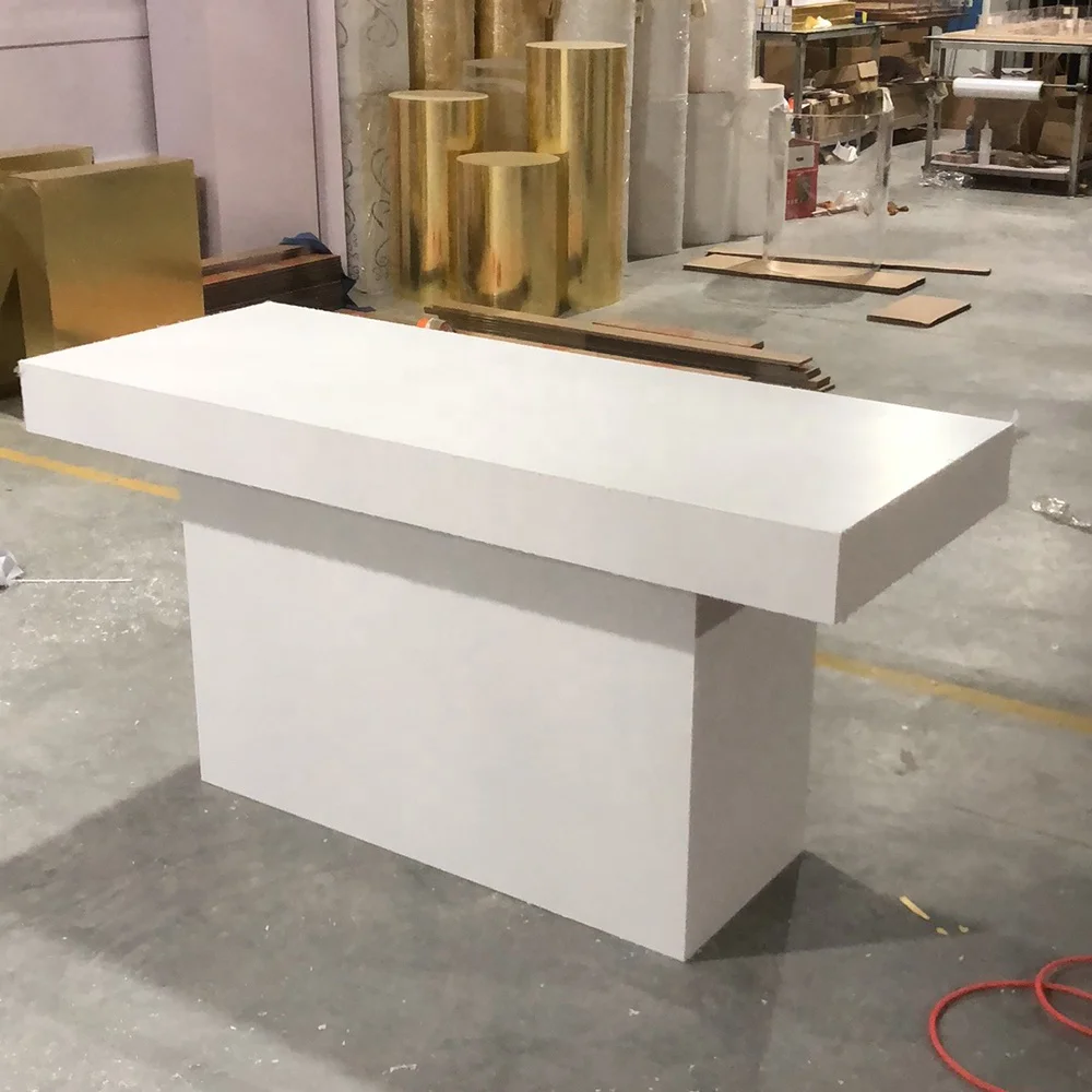 Banquet Antique Door Style Acrylic Coffee Table For Weddings Mirror Table