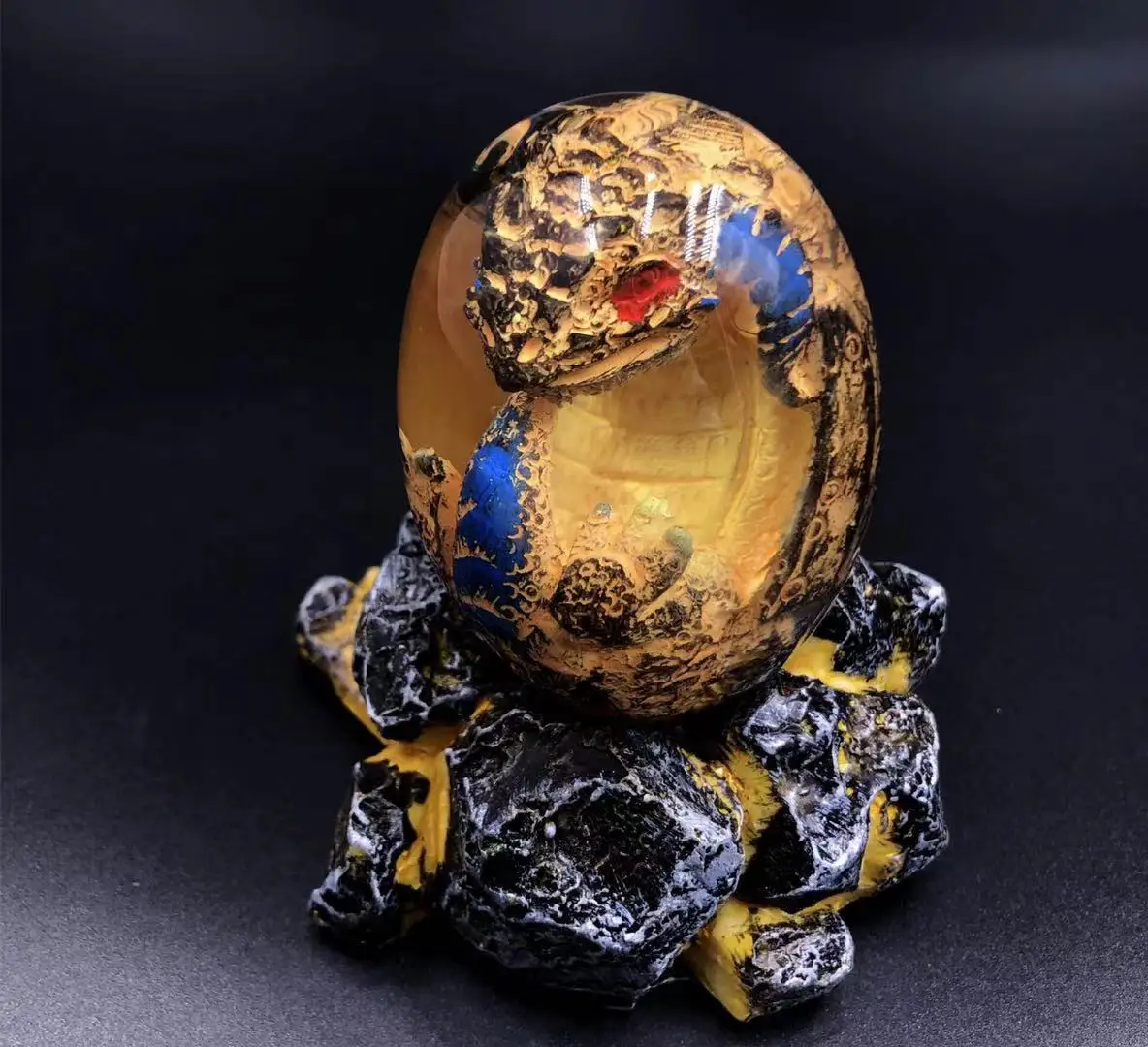 Gift Items 2021 Creative lava Dragon Egg Decorations For Home Child Toys Novelty Gifts Resin Crafts