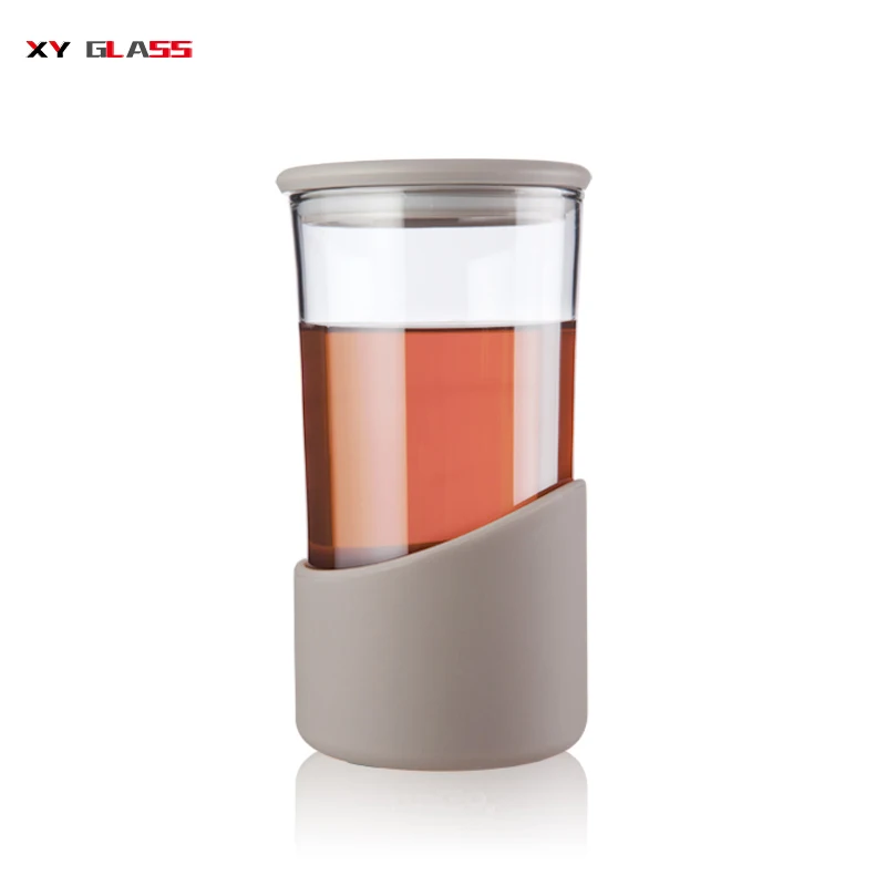 High borosilicate cooking glass with silicone sleeve and lid coffee cup