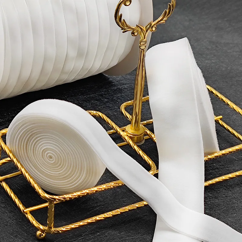 Manufacturers wholesale multi - specification spot white and black elastic velvet ribbon high - quality flocking ribbon