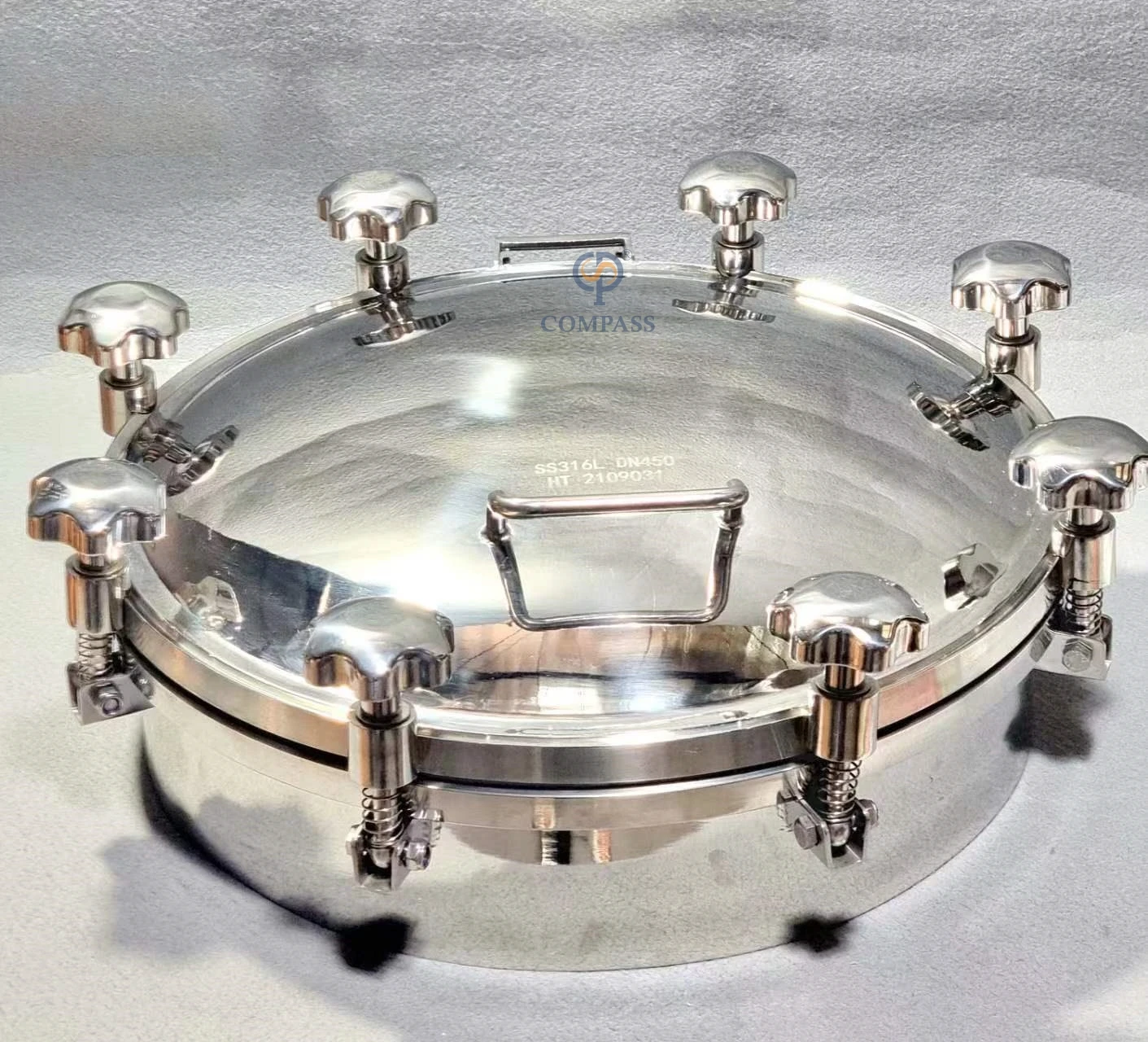 DN500 Sanitation Round Outward Pressure Manhole Cover with Stainless Steel Handle