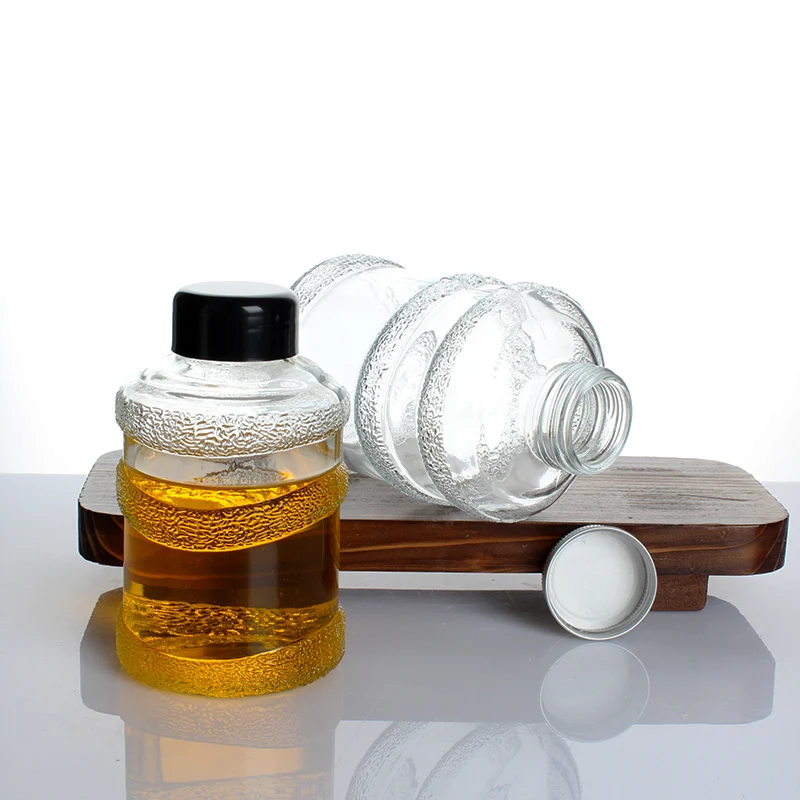 Wholesale 350ml 500ml milk glass bottle glass juice bottle beverage bottles with lids